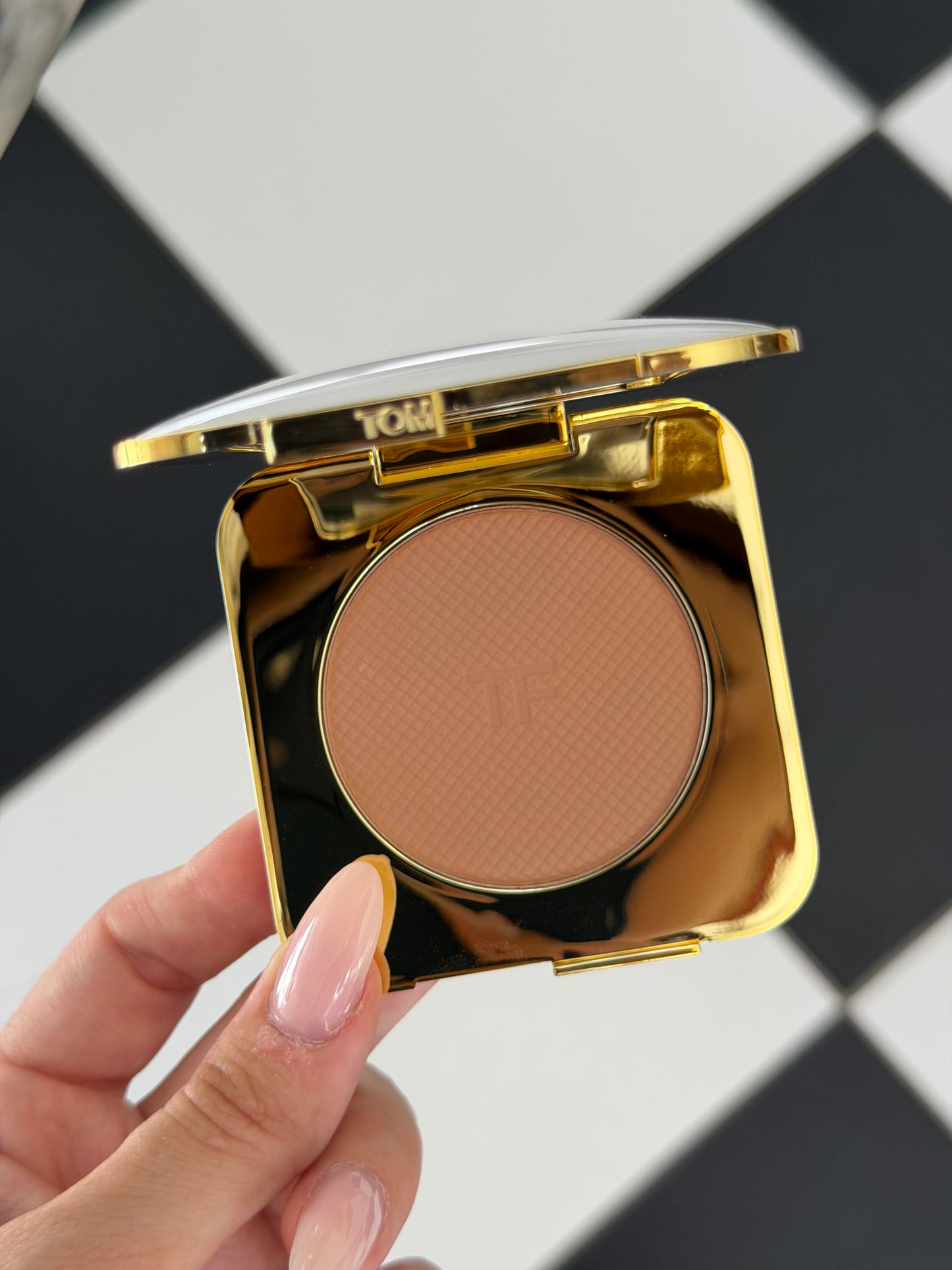 TOM FORD Soleil Glow Bronzer (02)