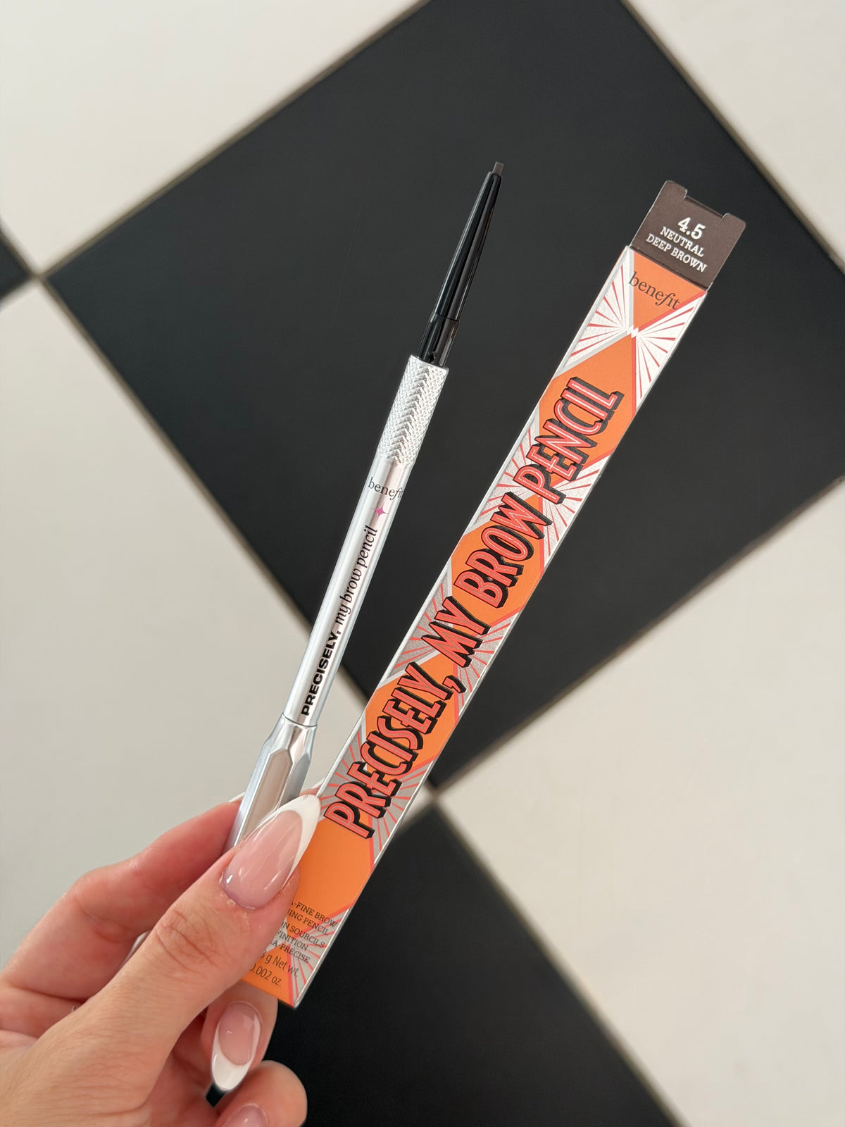 BENEFIT Precisely, My Brow Pencil (4.5)
Ultra-Fine Brow Defining Pencil