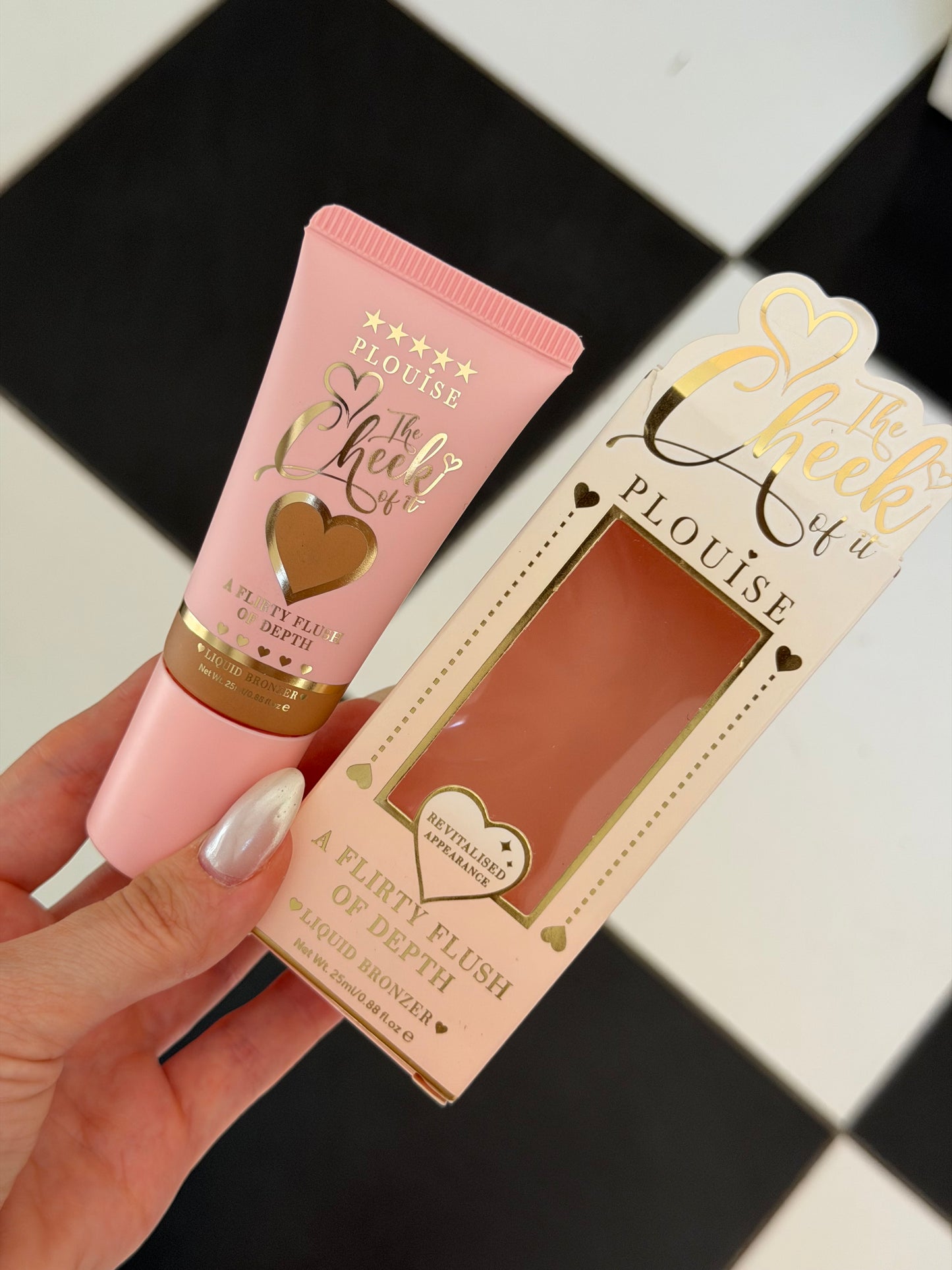 P.LOUISE The Cheek Of It Liquid Bronzer - Caramelted