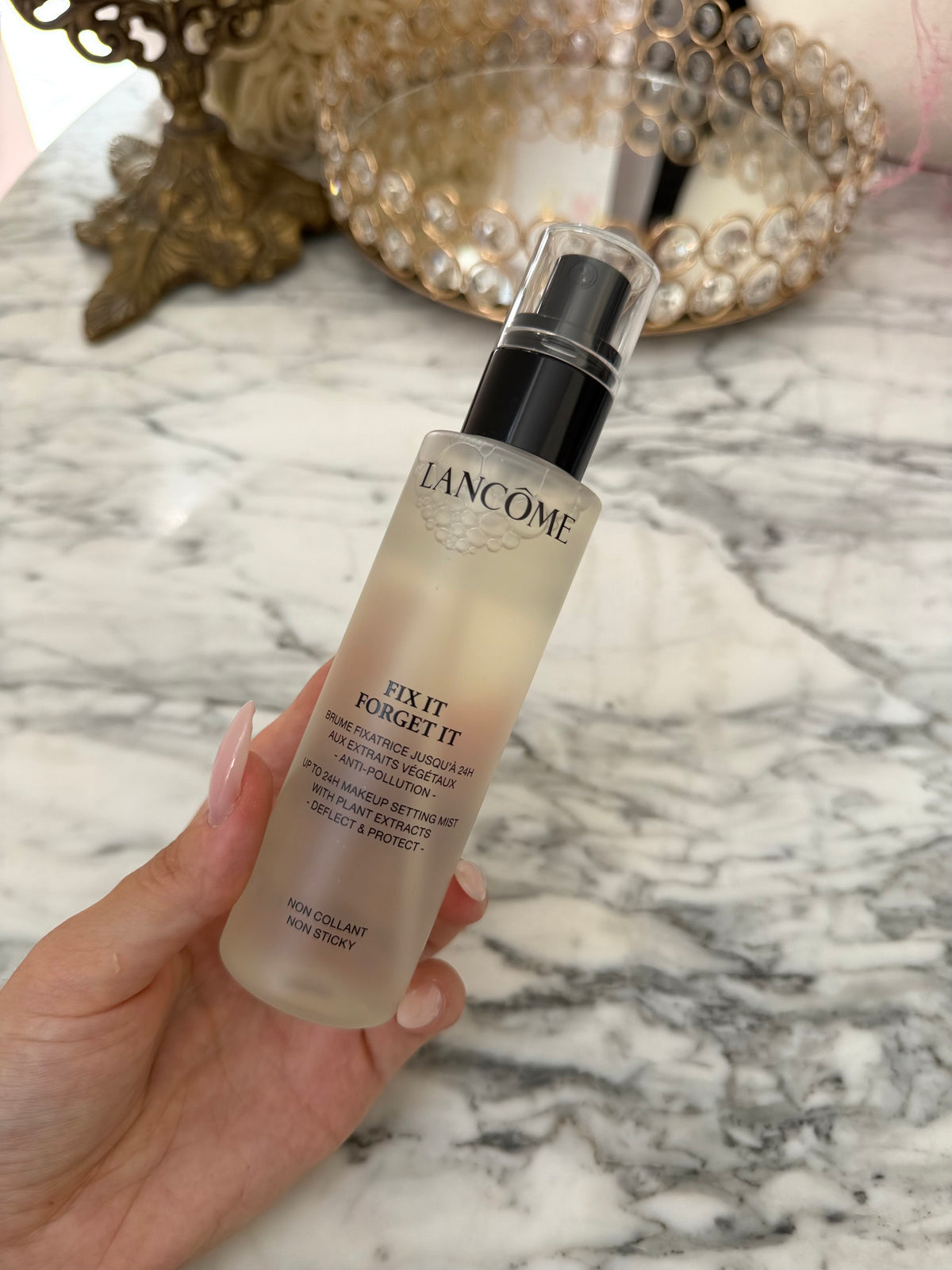 LANCÔME Fix It Forget It Makeup Setting Spray
Hydrating & 24H Makeup Extending