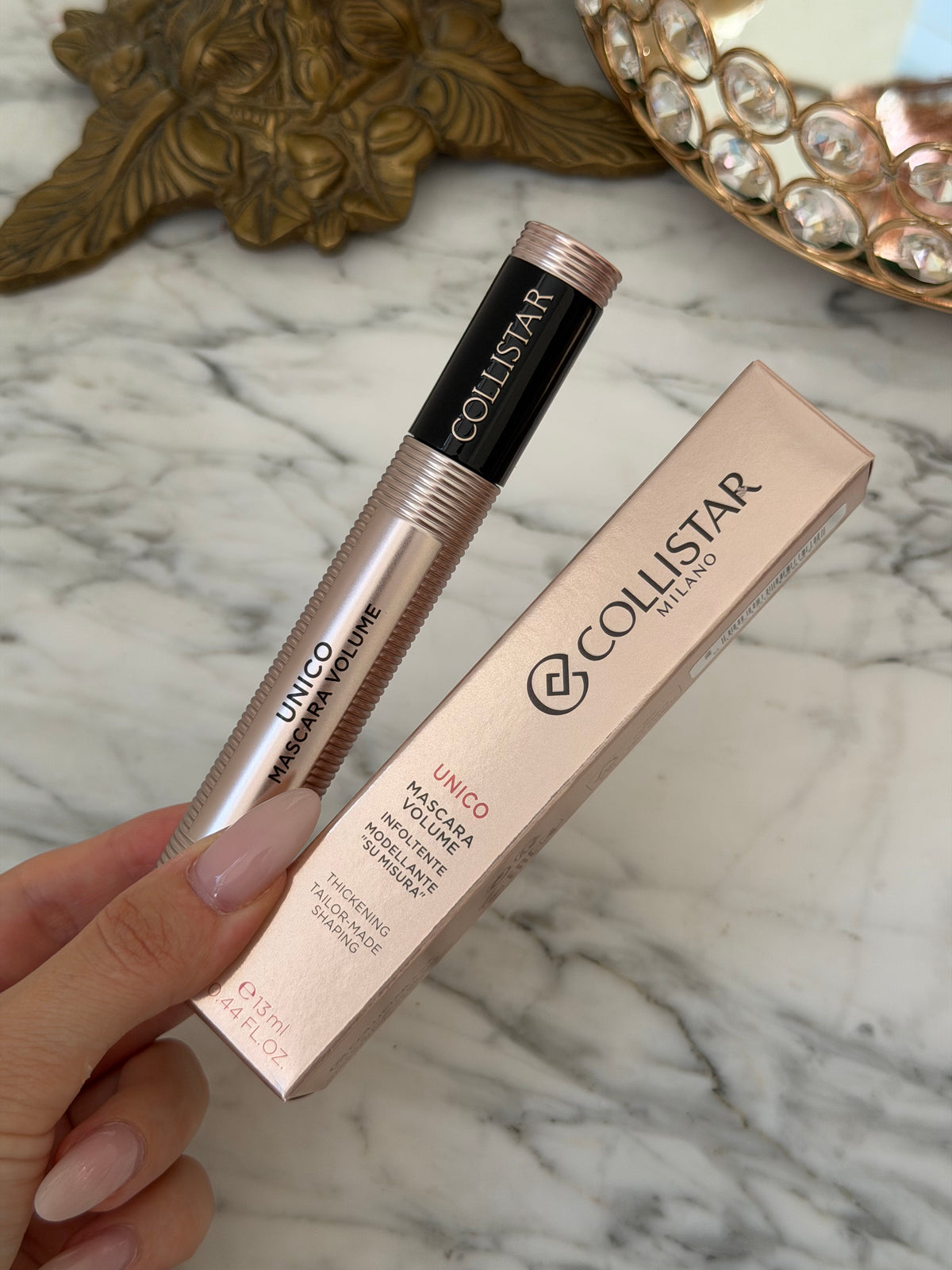 COLLISTAR Mascara Volume Unico®
Thickening ‘Tailor-made’ Shaping