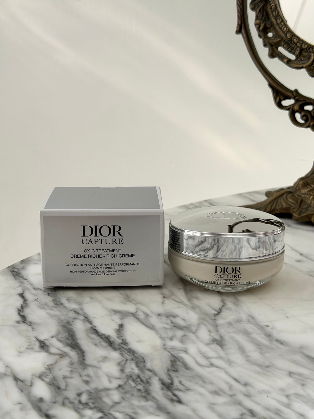 DIOR Capture Rich Cream OX-C Treatment
Face Cream - Rich Texture - Age-Defying Correction - Wrinkles and Firmness
