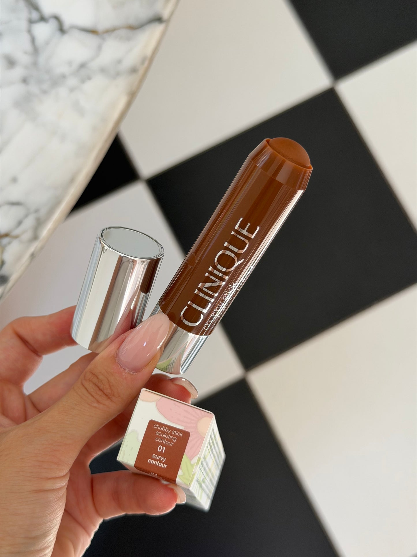 CLINIQUE Chubby Stick™ Sculpting Contour (01)
