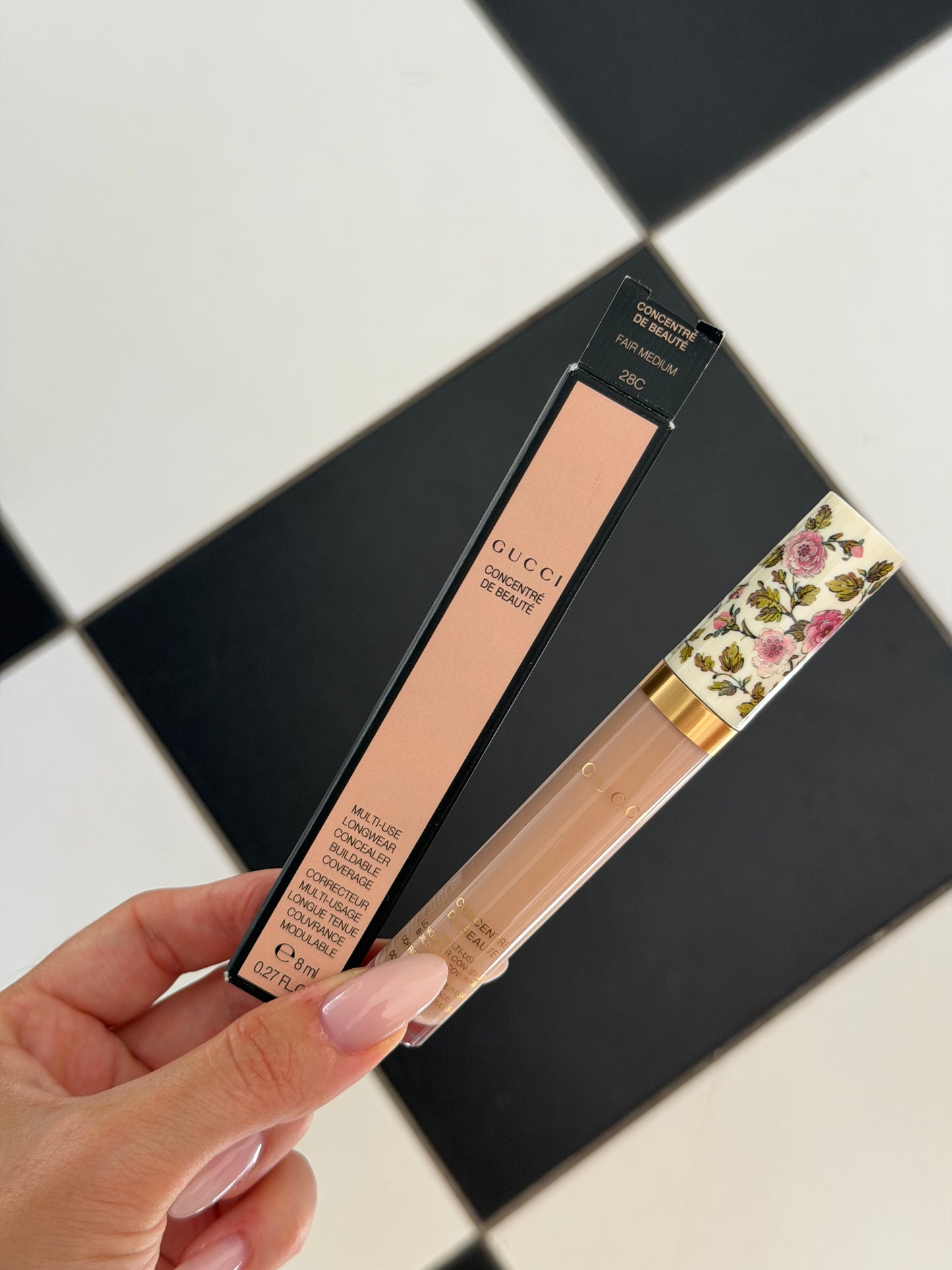 GUCCI Concentré De Beauté Multi-Use Longwear Concealer (28C)
