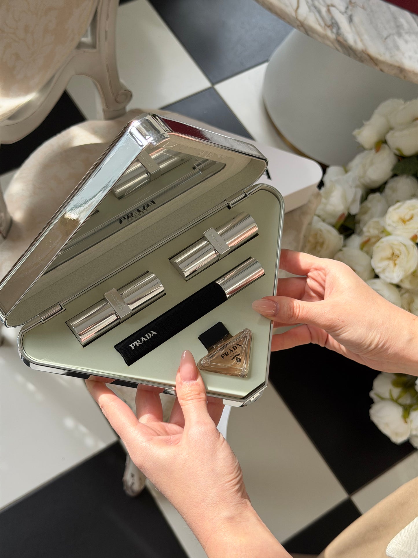 PRADA Beauty Clutch Essentials Case Set