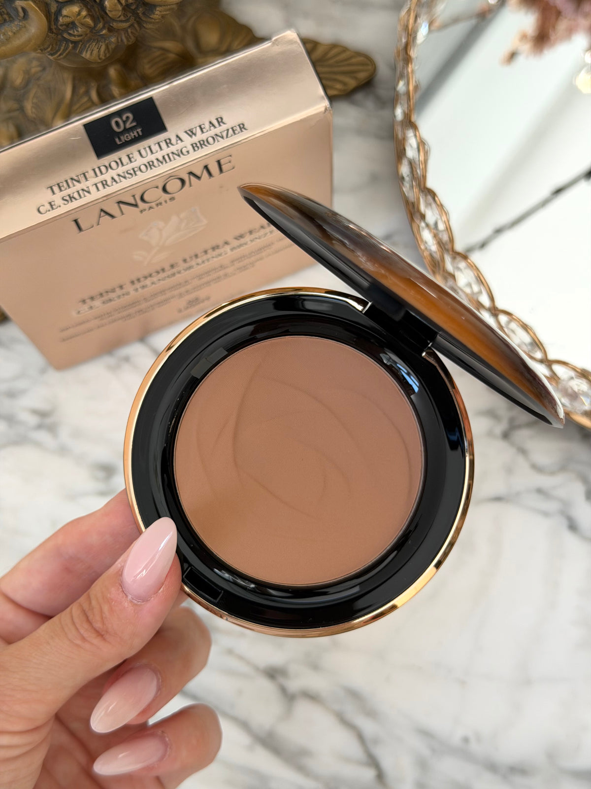 LANCOME Teint Idole Ultra Wear C.E Skin Transforming Bronzer (02)