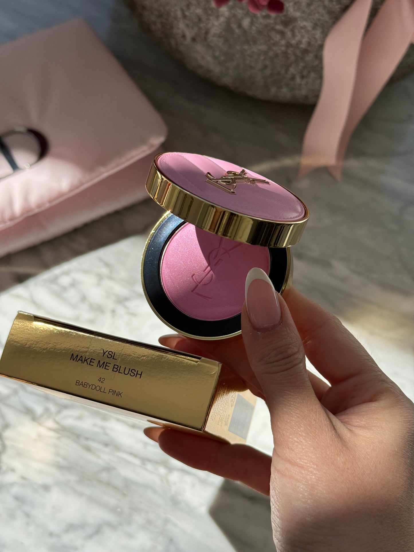 YSL Make Me Blush - Bold Blurring Blush (42)