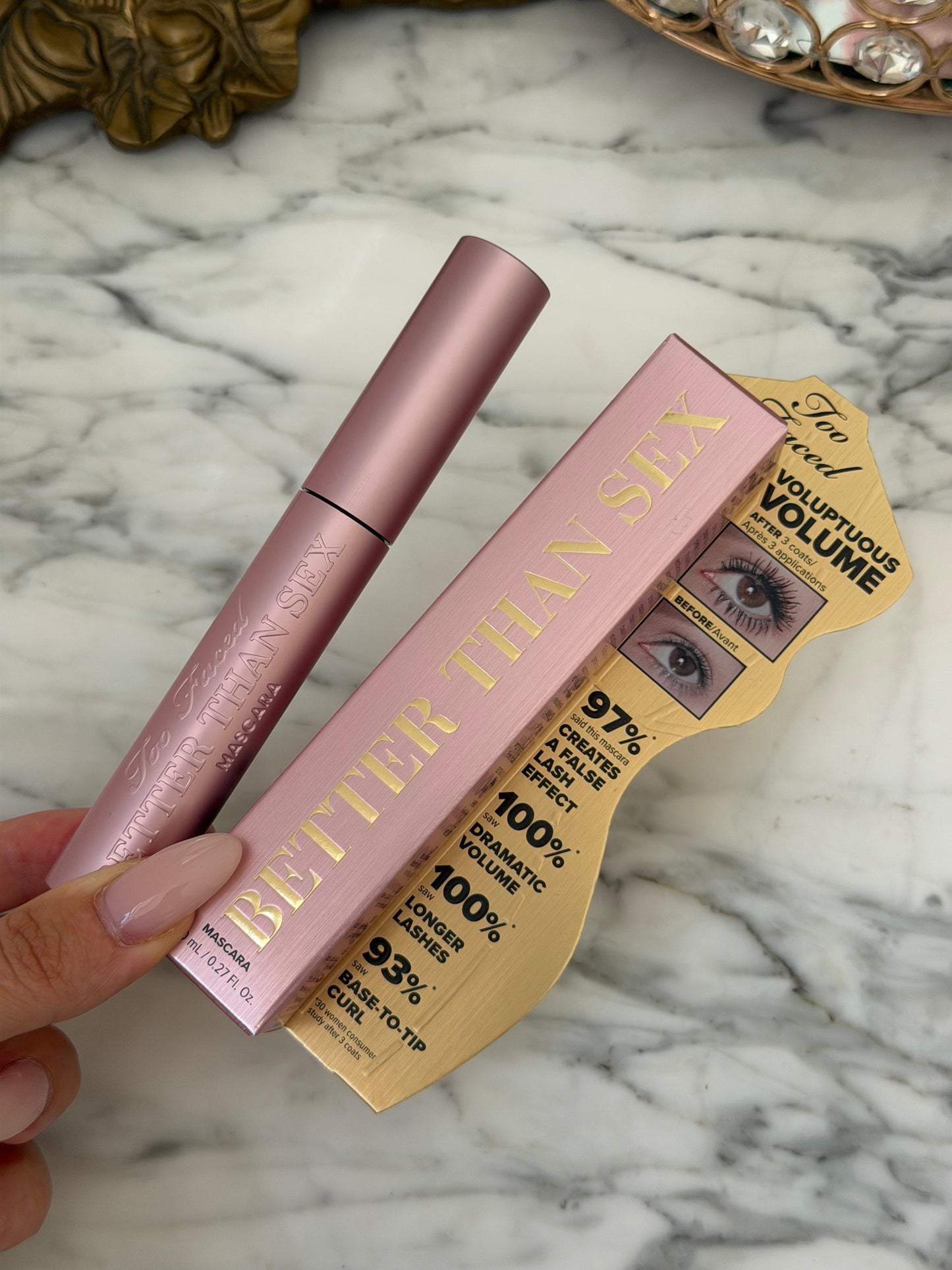 TOO FACED Better Than Sex Volumizing Mascara - Black
Dramatic Volume & Longer Lashes