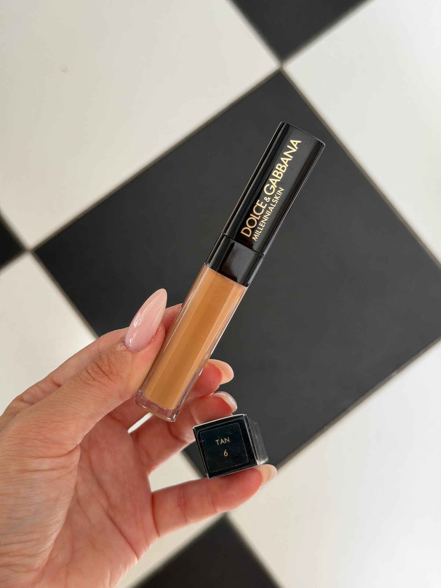 DOLCE&GABBANA
Millennial Skin Longwear Concealer (6)
