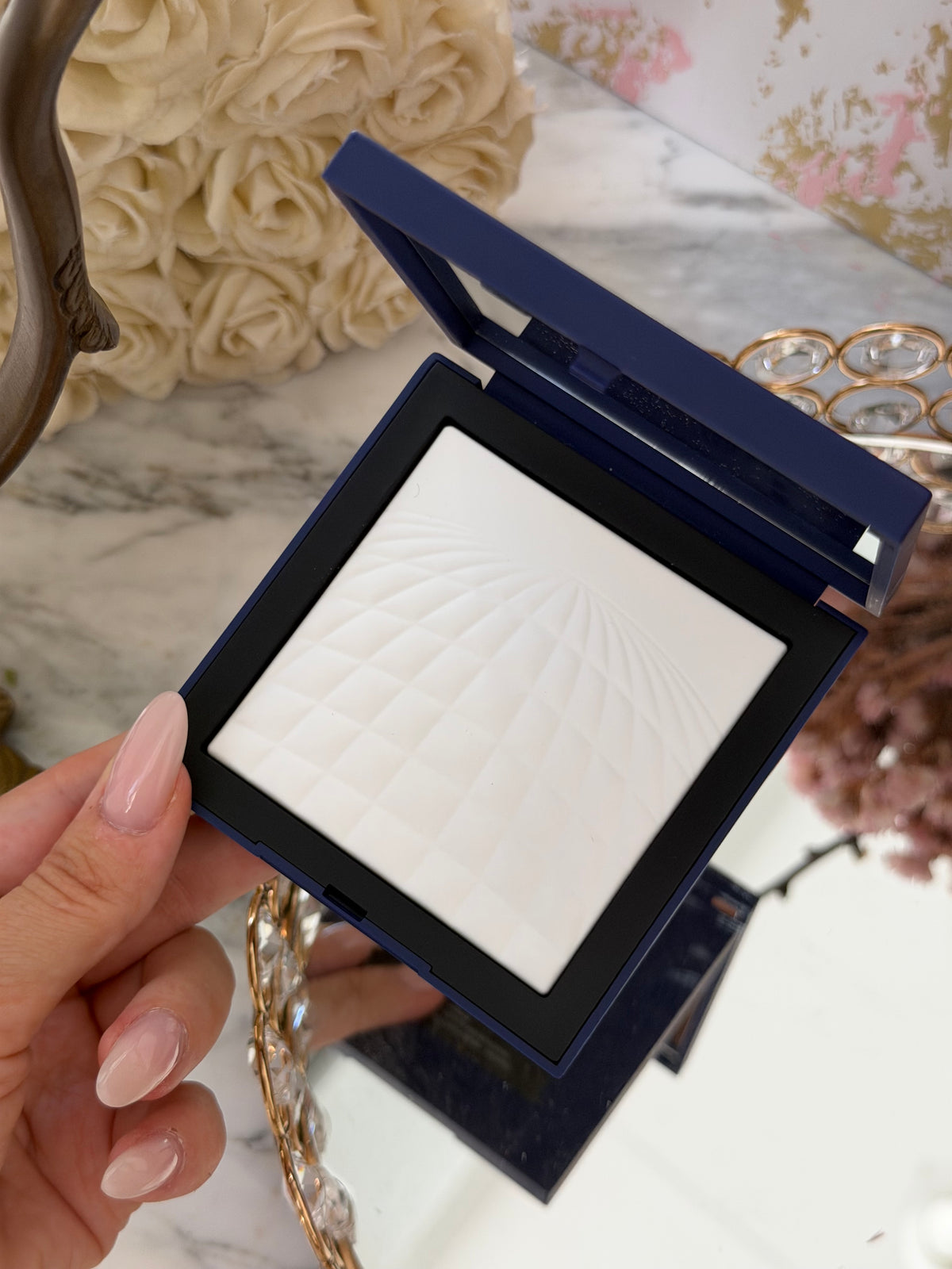 NARS Light Reflecting™ Pressed Setting Powder - Translucent Crystal