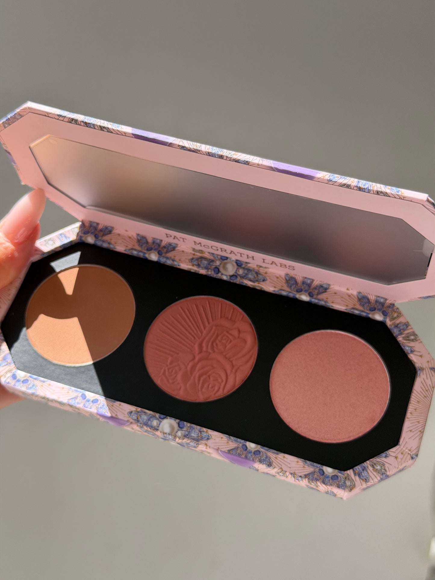 PAT McGRATH LABS Divine Blush + Bronze + Glow Trio Face Palette - Nirvana In Bloom