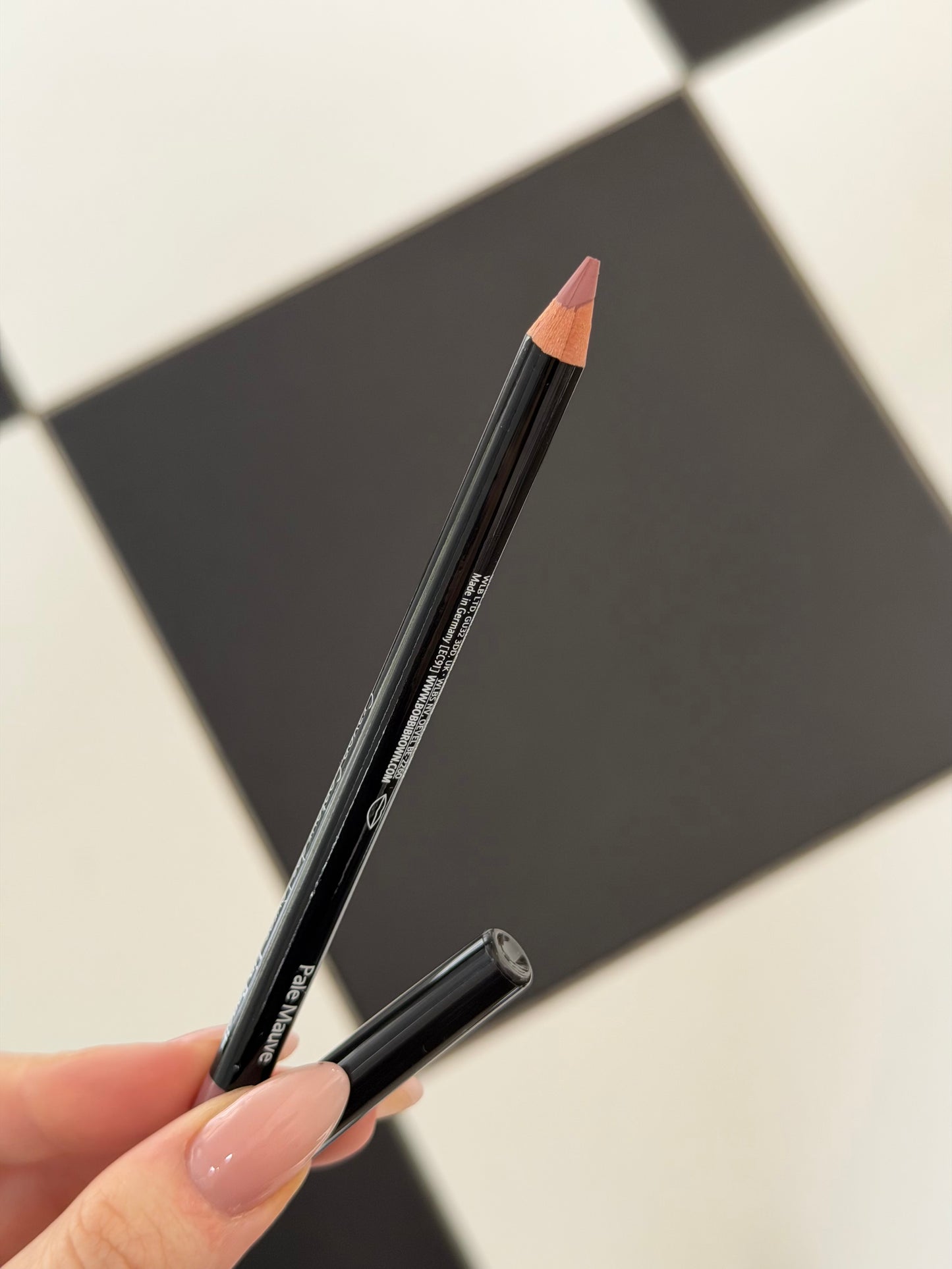 BOBBI BROWN
Lip Liner Pencil - Pale Mauve