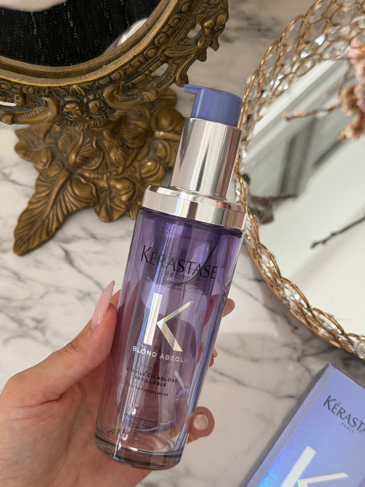 KÉRASTASE Blonde Absolu
Cicagloss Hydrating Hair Oil