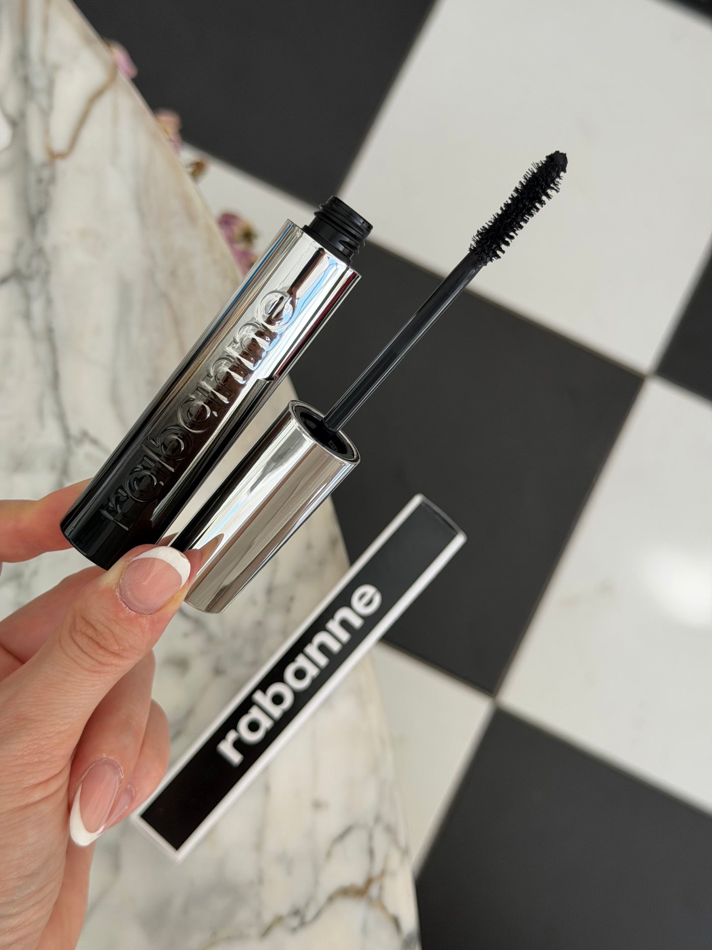 PACO RABANNE
Eyephoria Famous Mascara - Voluminizing 5-in-1
