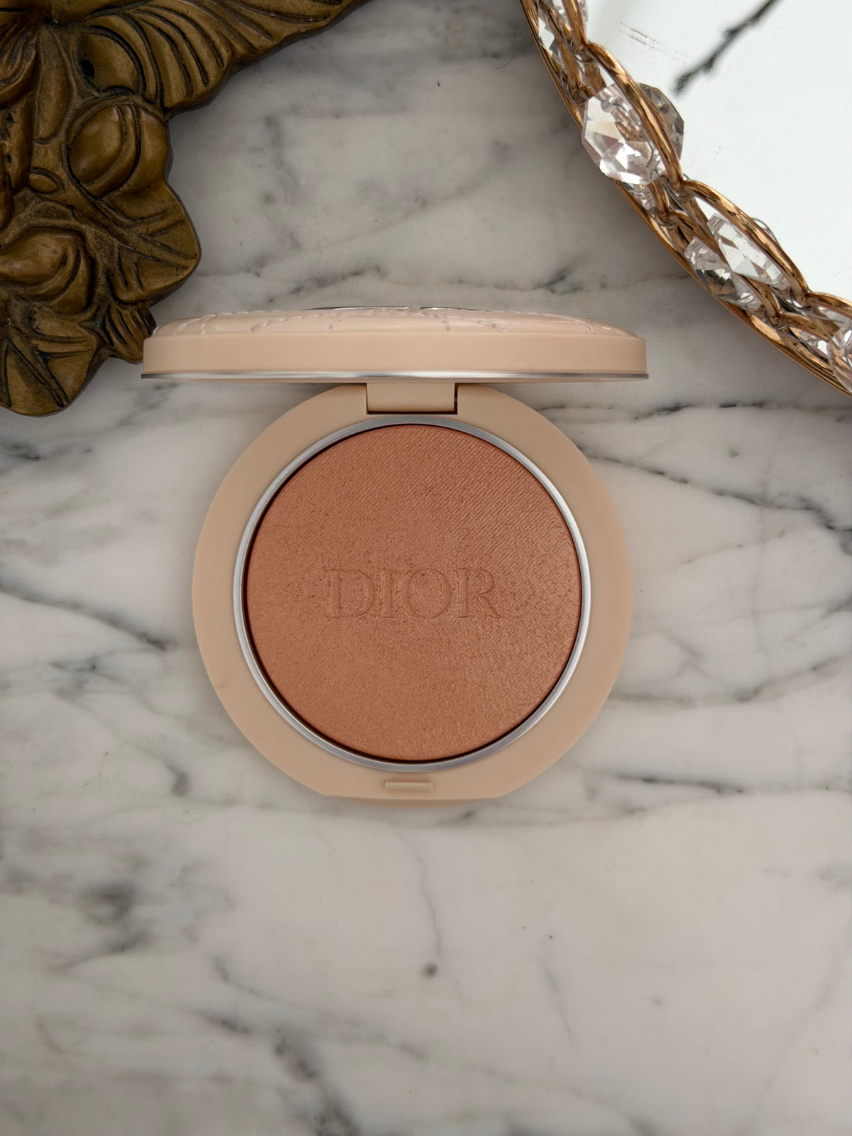 DIOR Forever Couture Luminizer
Longwear Highlighter - Golden