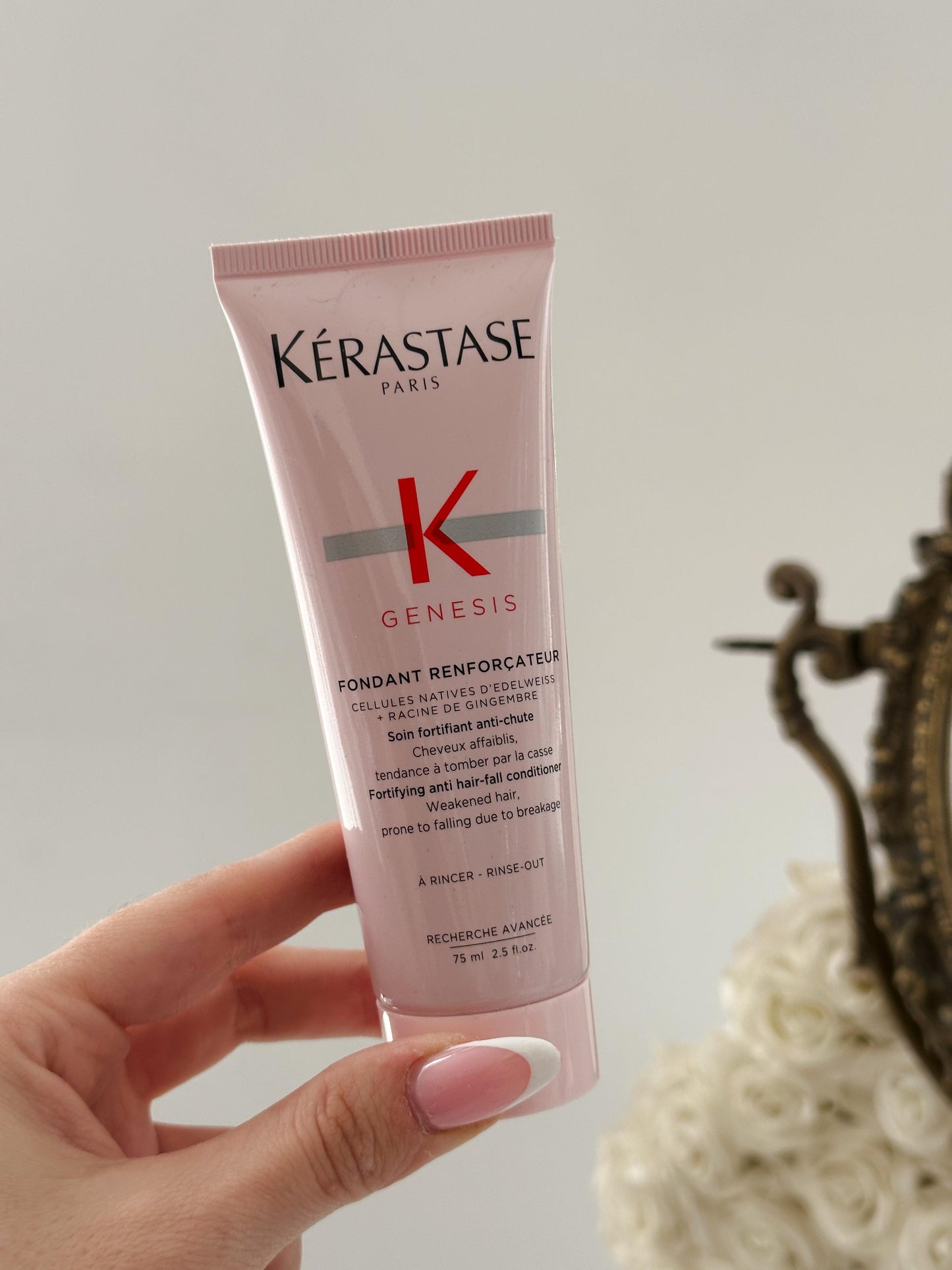 KÉRASTASE Genesis 75ml
Fondant Renforçateur Conditioner