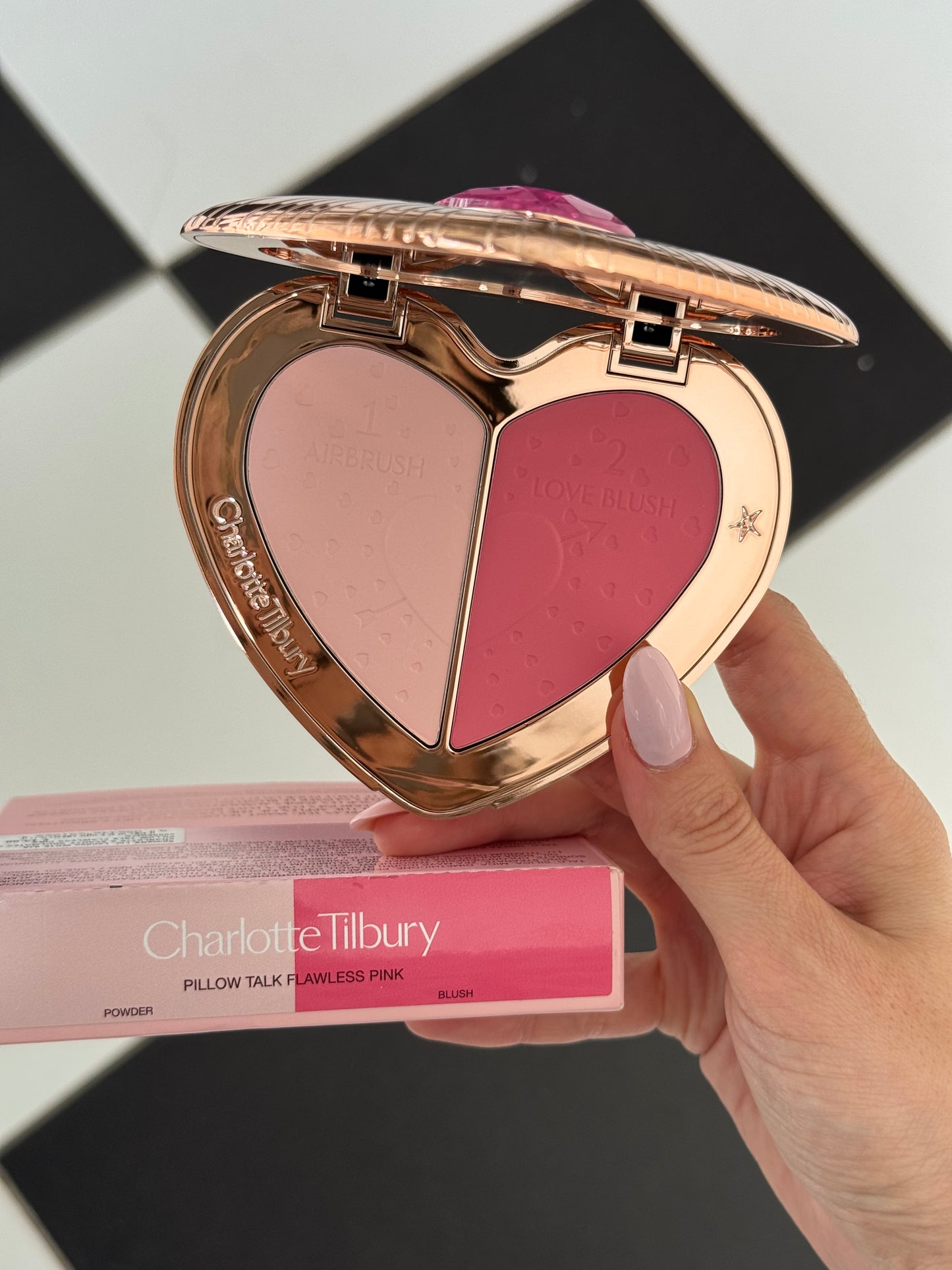 CHARLOTTE TILBURY
Charlotte's Beauty Soulmates Face Palette - Pillow Talk Flawless Pink
