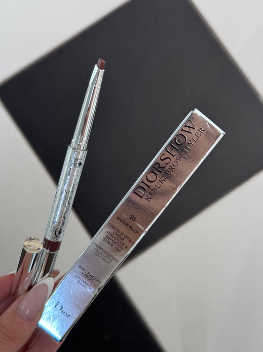 DIOR Diorshow Kabuki Brow Styler (03)
Creamy Waterproof Brow Pencil - 12h Wear