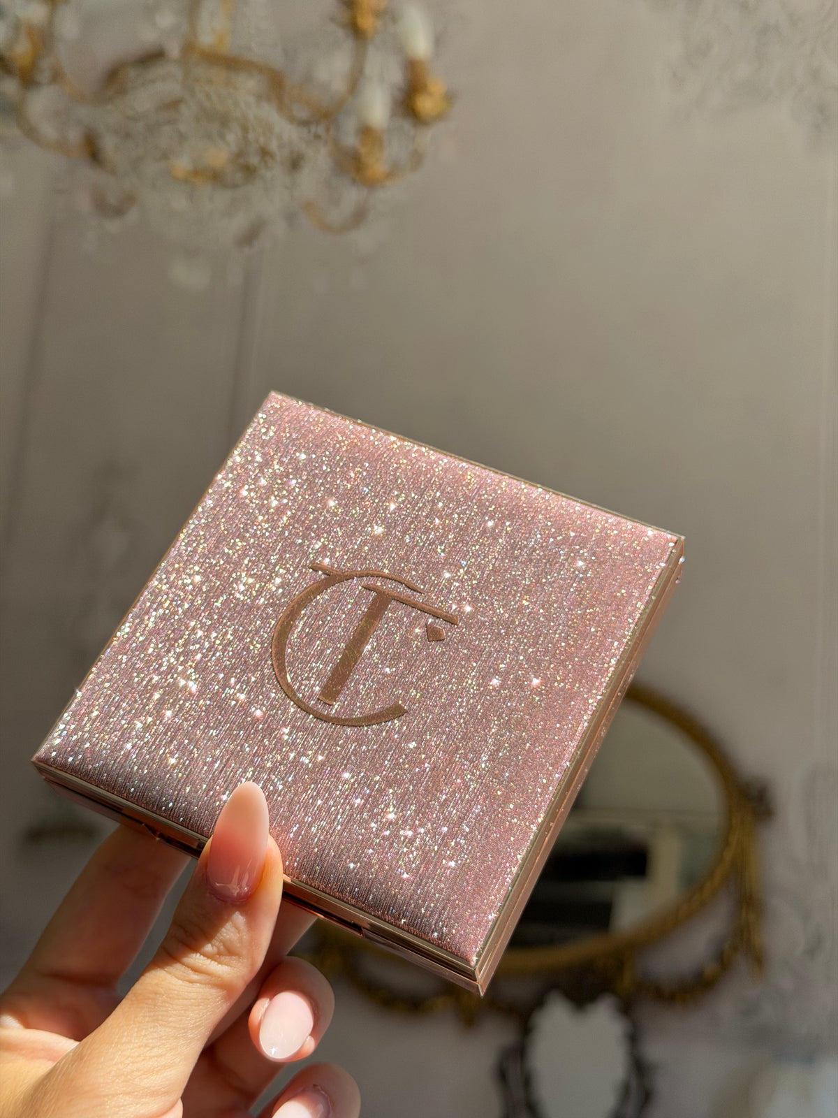 CHARLOTTE TILBURY Hollywood Instant Look In A Palette - Dreamy Bronzed Beauty