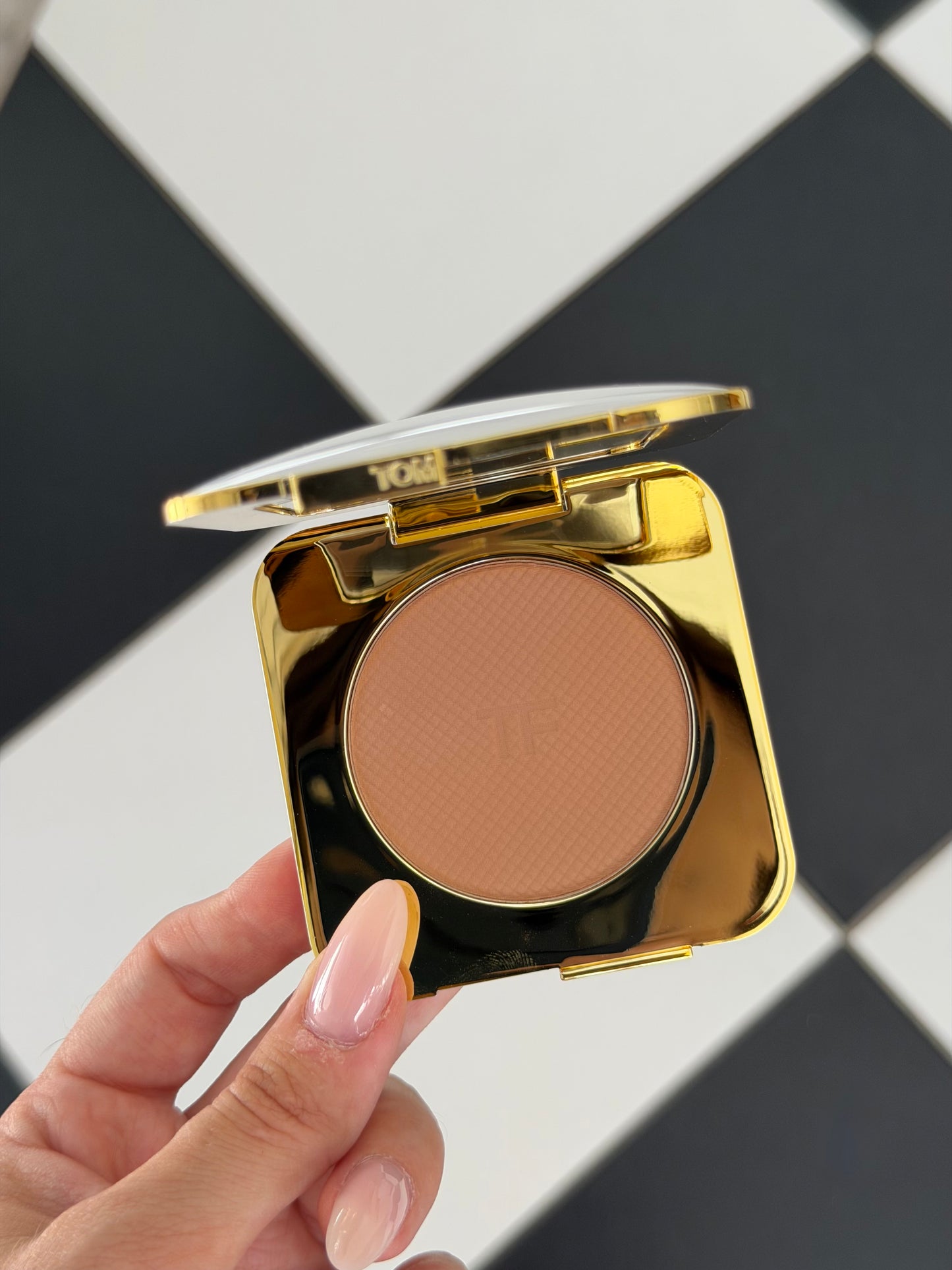 TOM FORD Soleil Glow Bronzer (02)
