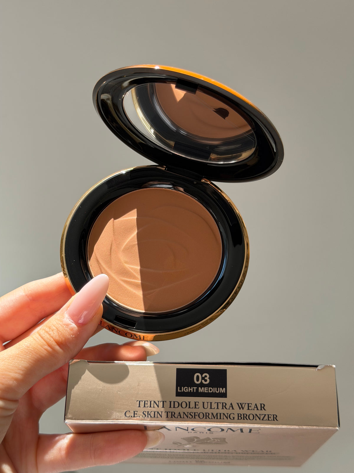 LANCOME Teint Idole Ultra Wear C.E Skin Transforming Bronzer (03)