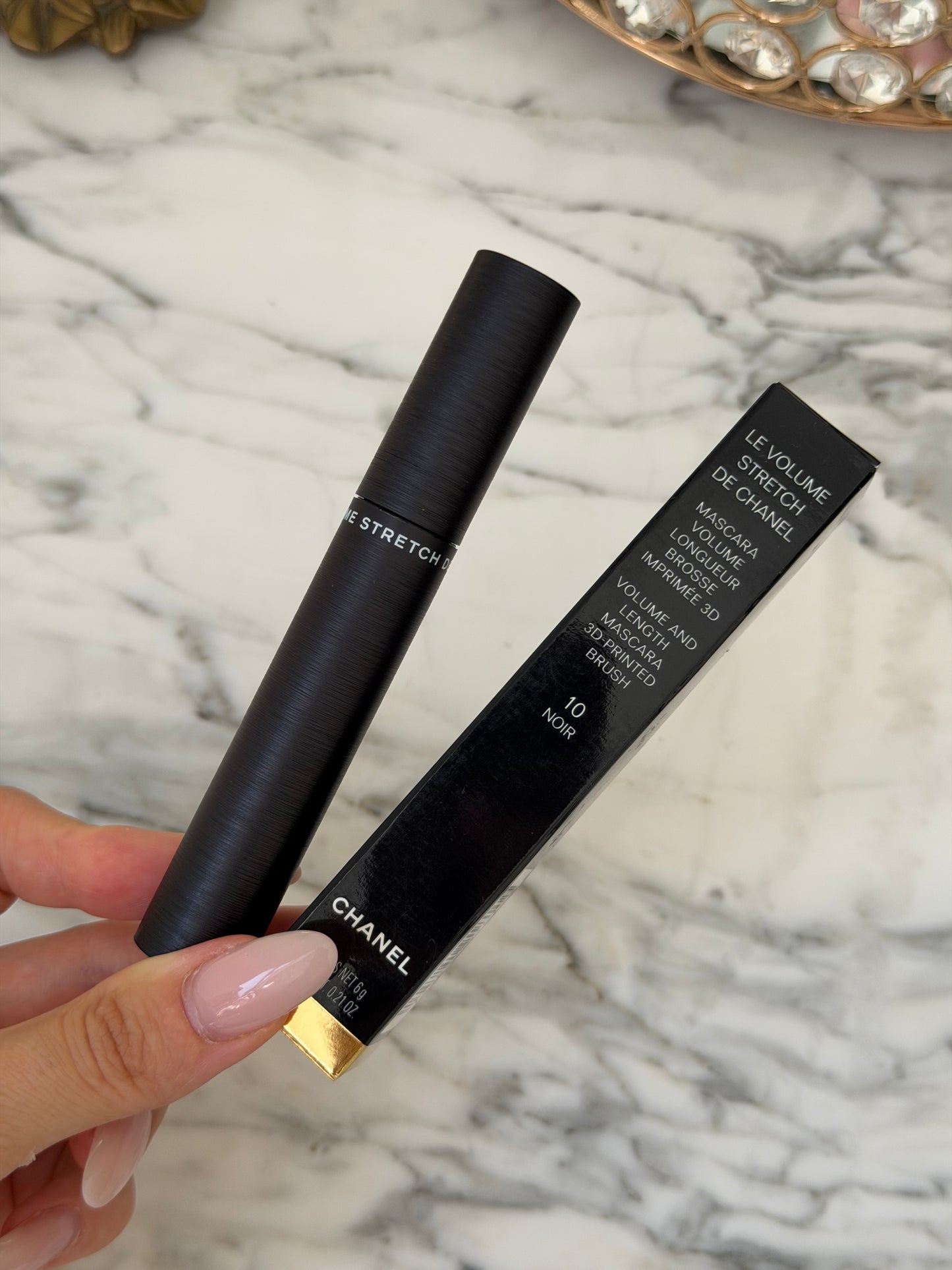 CHANEL Le Volume Stretch De Chanel
Volume And Length Mascara
3D-Printed Brush