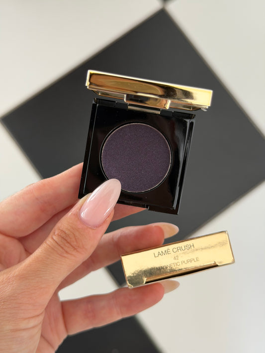 YSL Lamé Crush (42)
Metallic Eyeshadow, Vibrant Finish