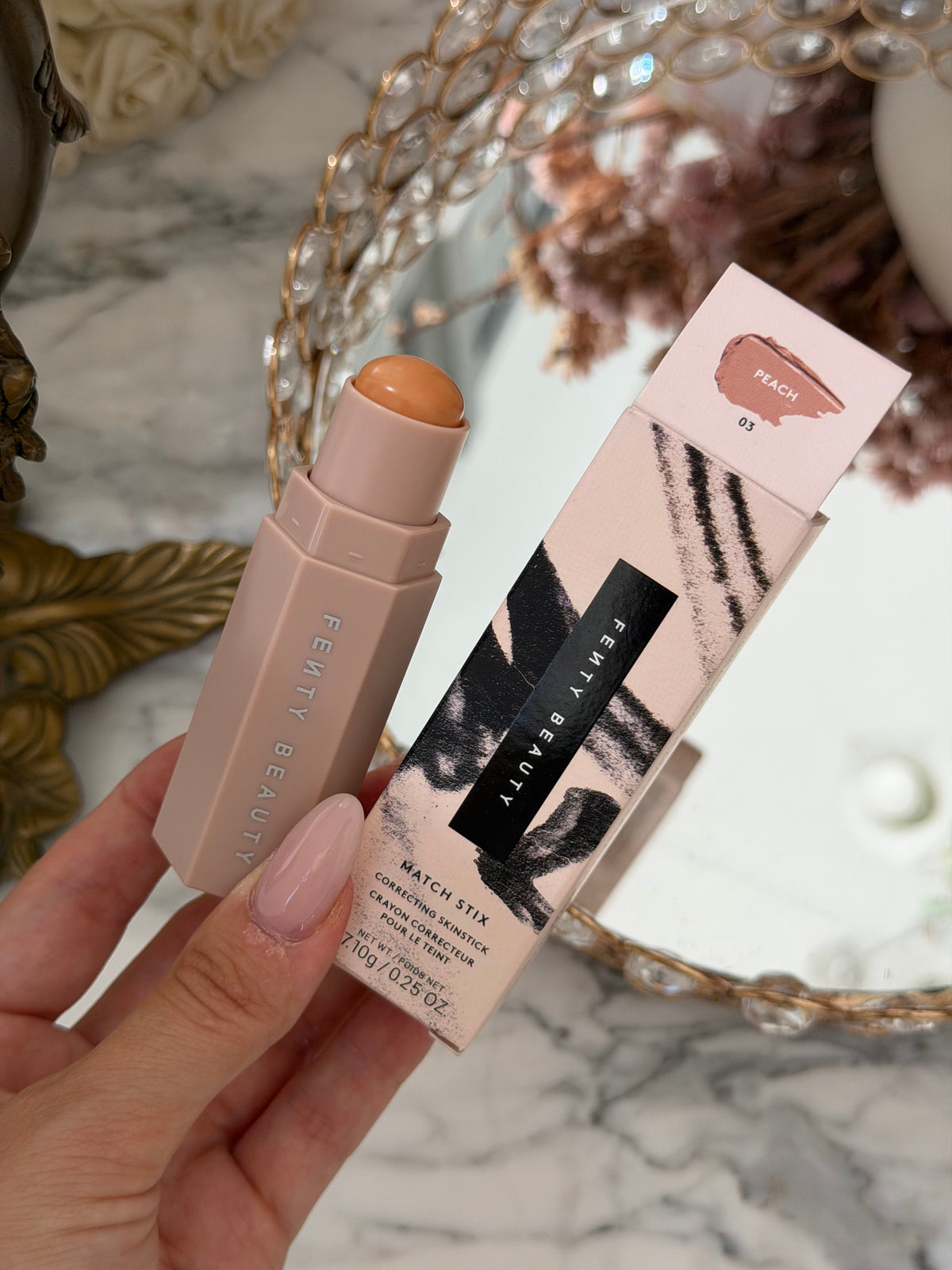 FENTY Match Stix Correcting Skinstick (03)