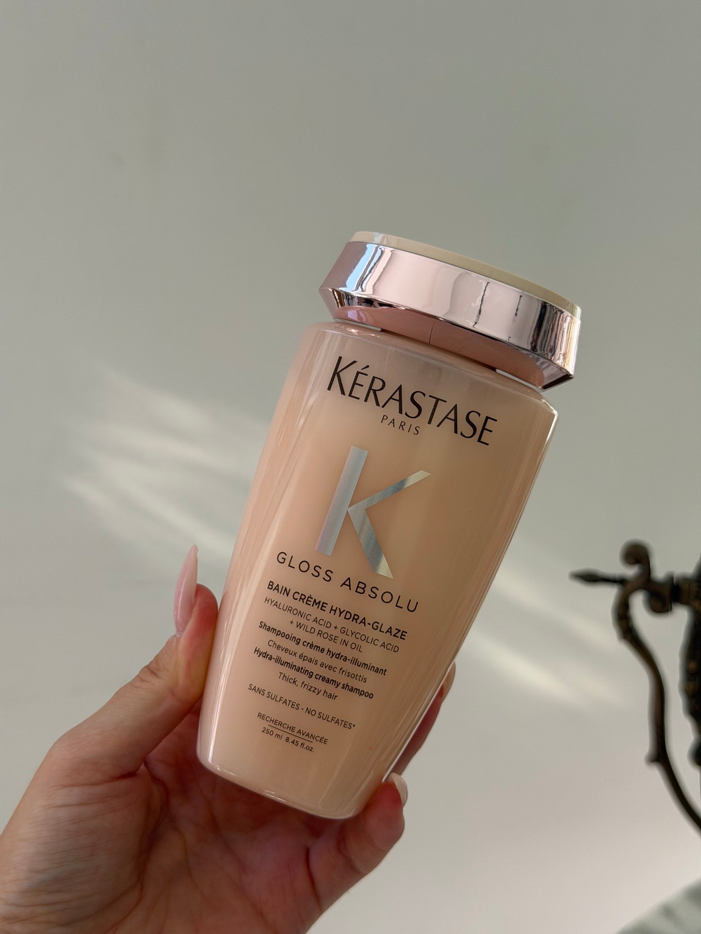 KERASTASE Gloss Absolu Hydra-Glaze Hydra-Illuminating Creamy Shampoo
