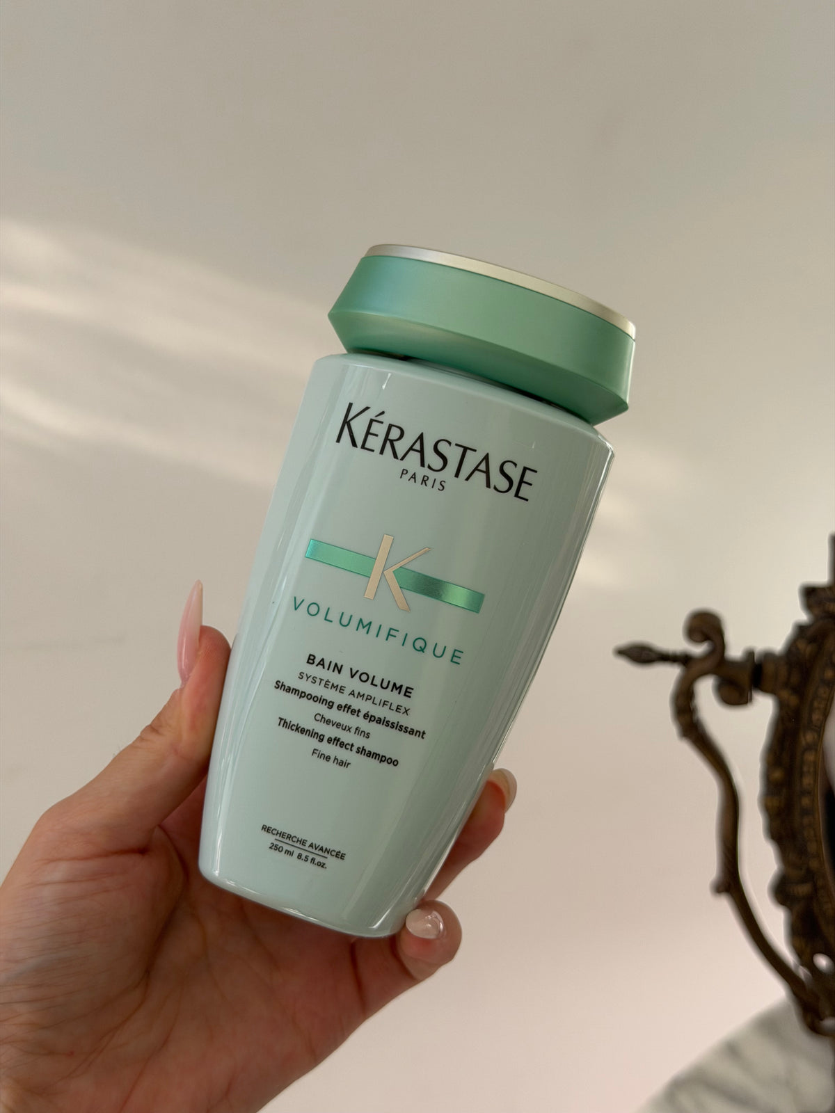 KÉRASTASE Resistance Bain Volumifique