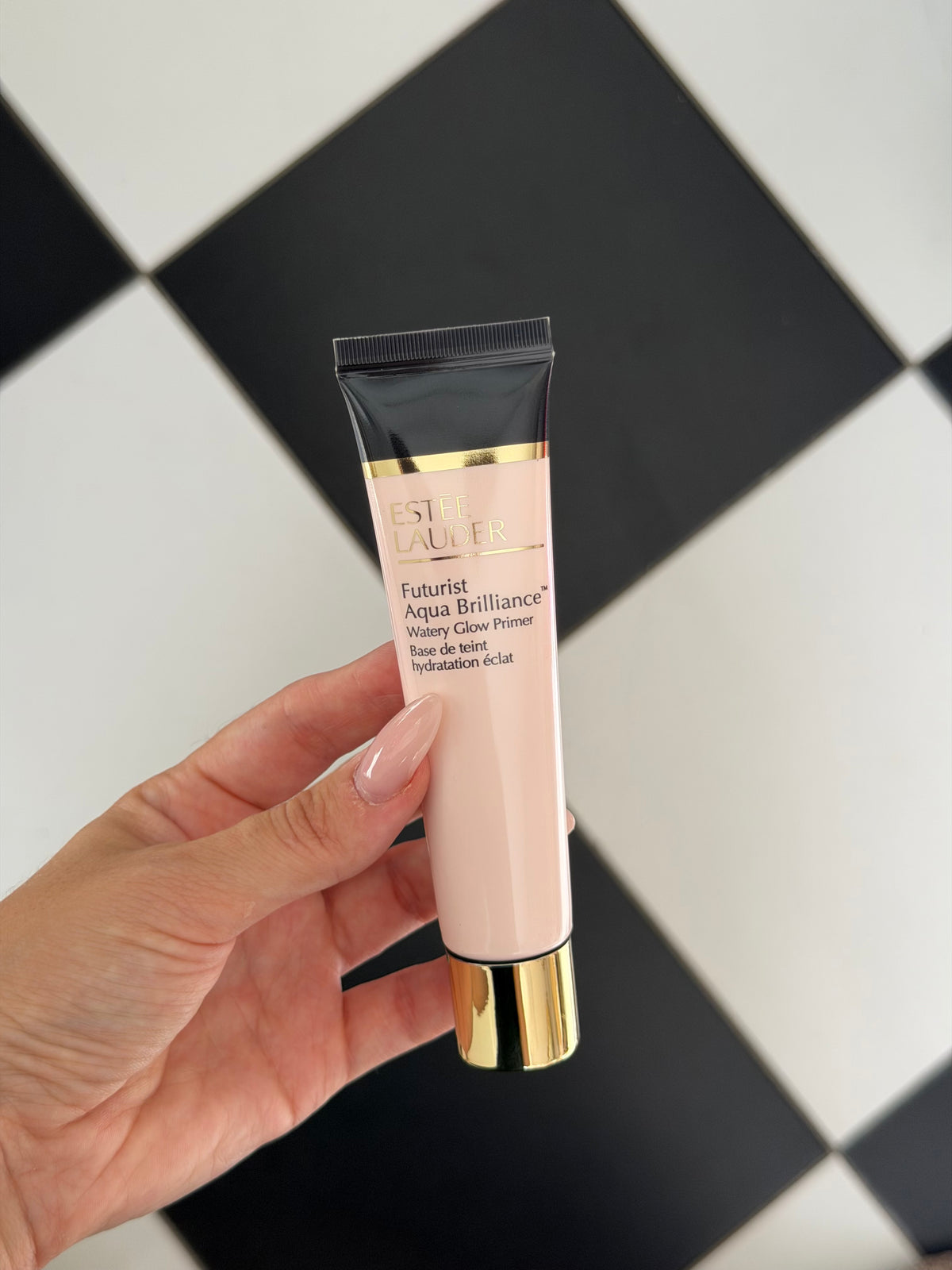 ESTEE LAUDER Futurist Aqua Brilliance™
Watery Glow Primer