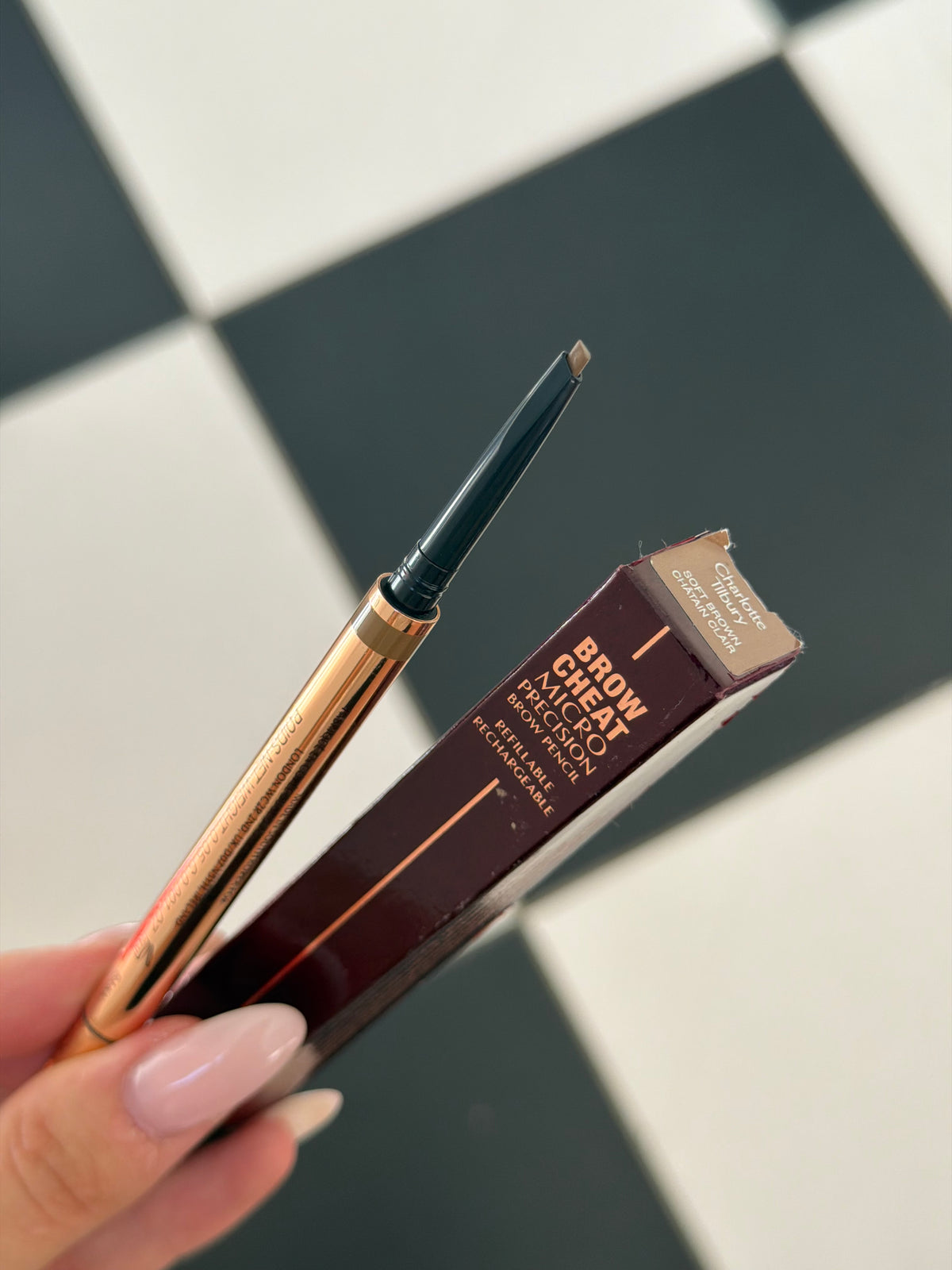 CHARLOTTE TILBURY Brow Cheat - Micro Precision Pencil - Soft Brown