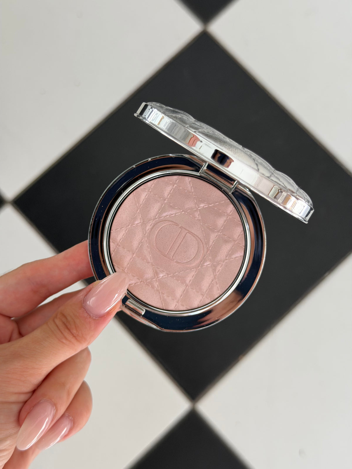 DIOR Forever Glow Luminizer - Illuminating Powder For Face (03)