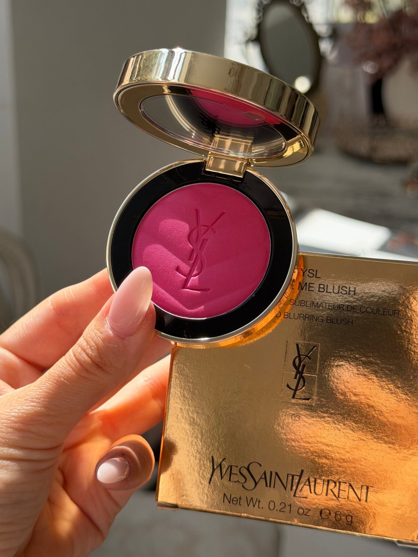 YSL Make Me Blush - Bold Blurring Blush (03)