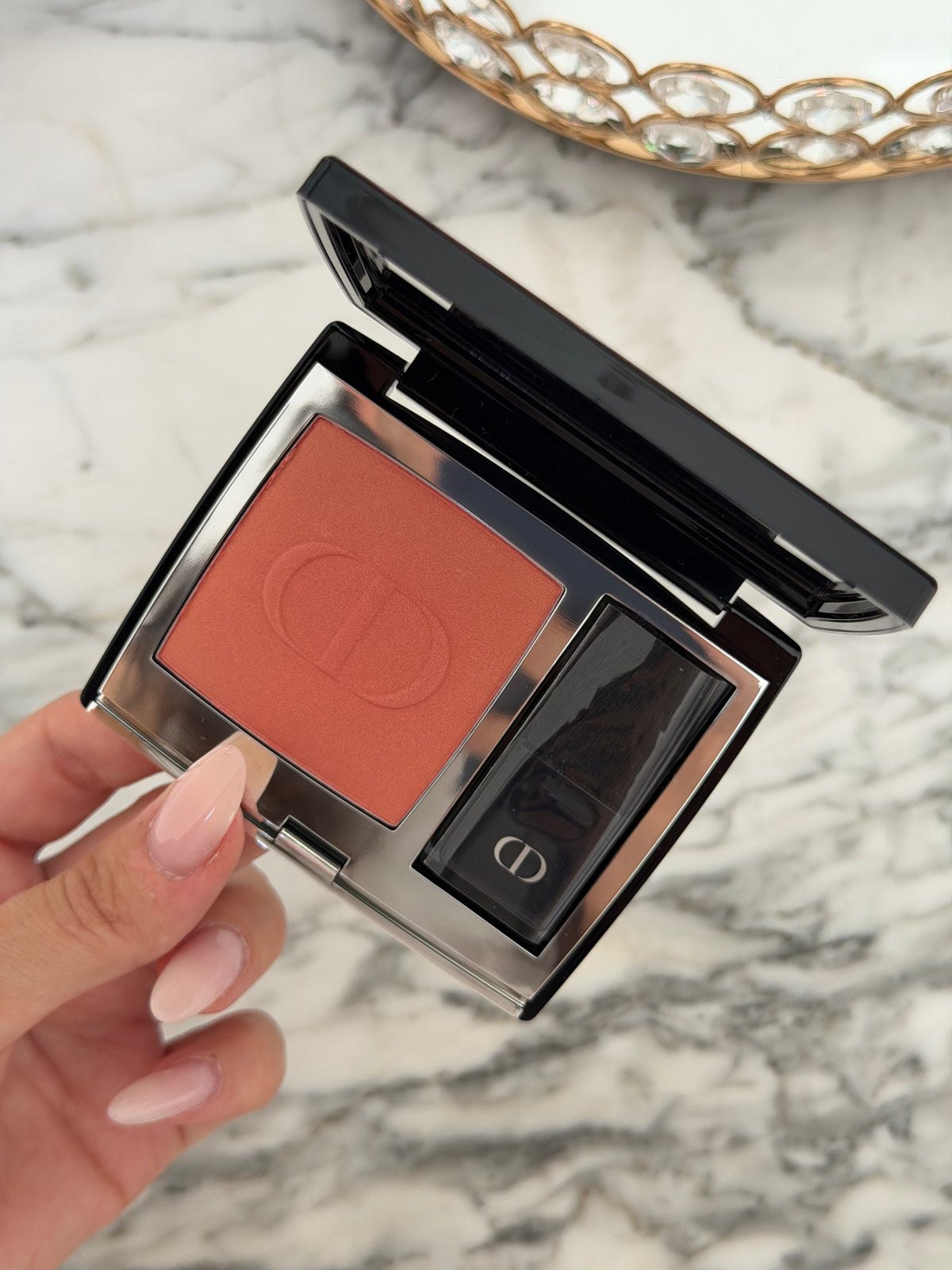DIOR Rouge Blush
Couture Colour Makeup - Long Wear (219)