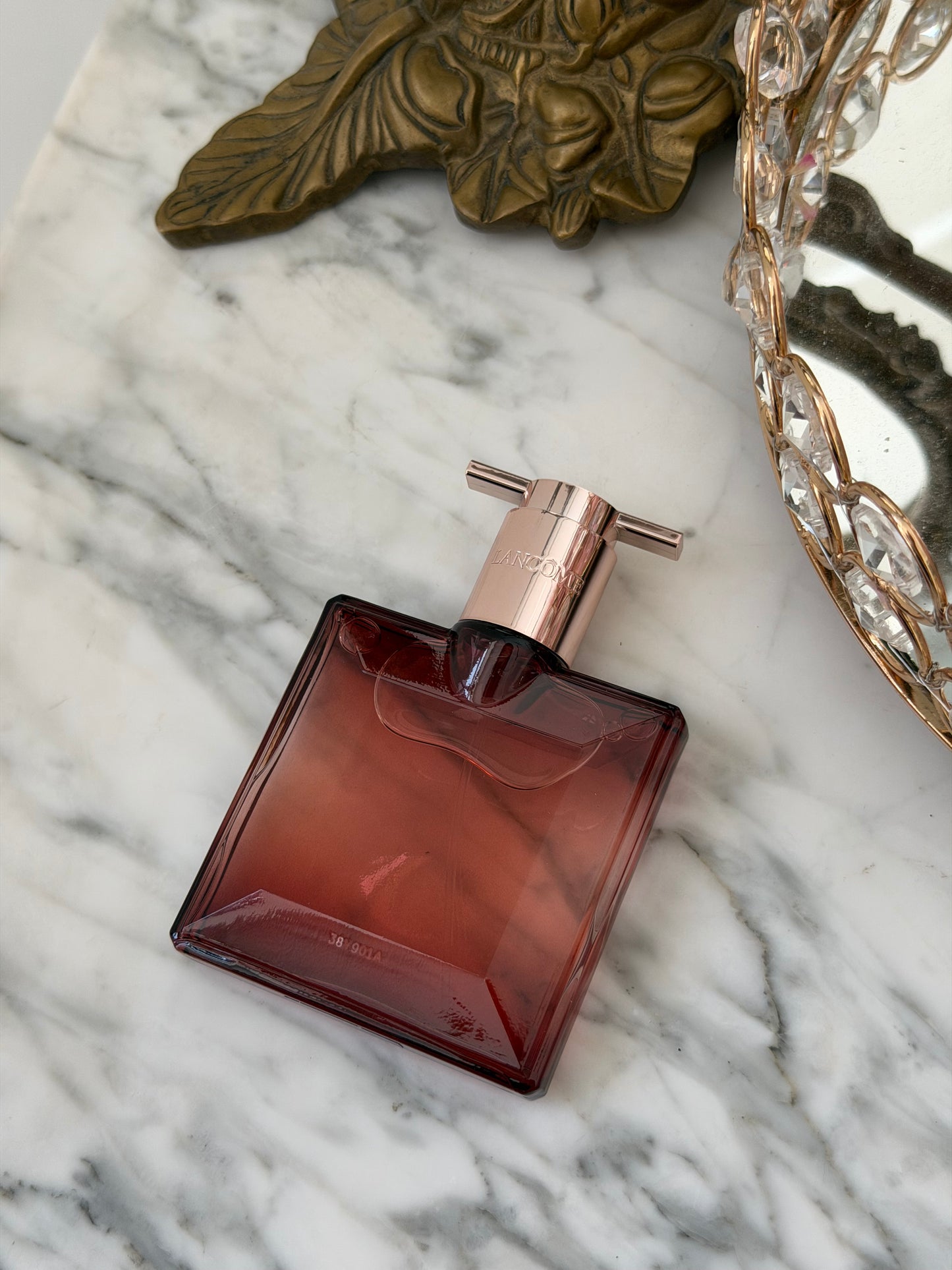 LANCÔME Idole Power Eau De Parfum Intense
Fruity and Woody