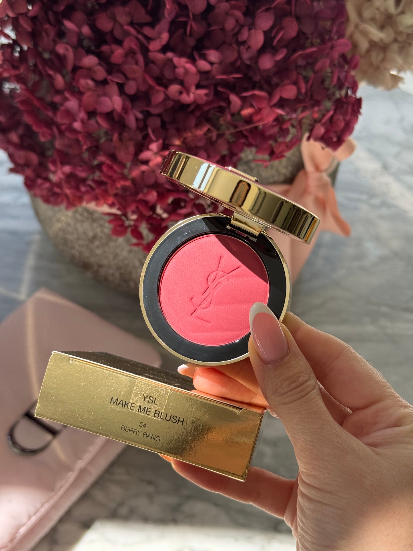 YSL Make Me Blush - Bold Blurring Blush (54)
