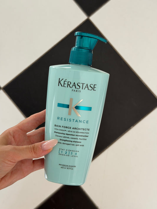 KÉRASTASE 
Resistance Bain Force Architecte Refillable Shampoo 500ml For Damaged Hair