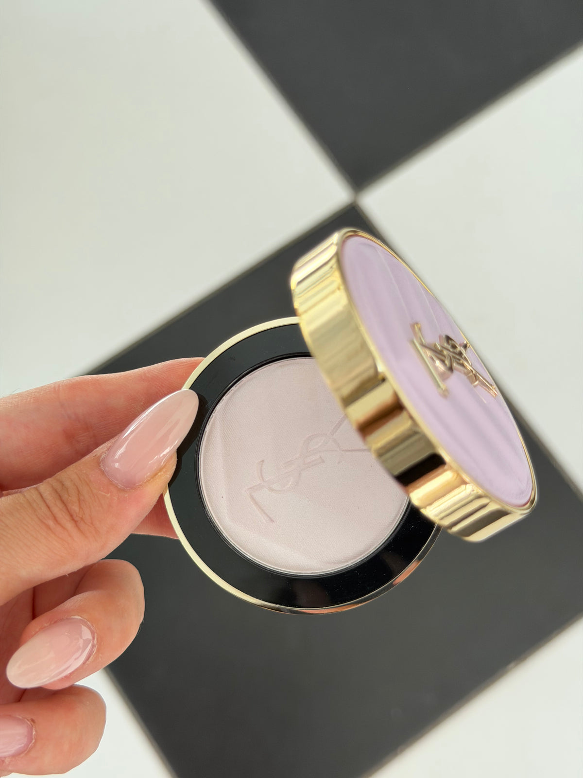 YSL Make Me Blush - Bold Blurring Blush (69)