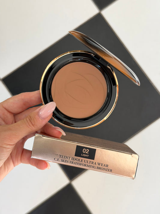 LANCOME Teint Idole Ultra Wear C.E Skin Transforming Bronzer (02)