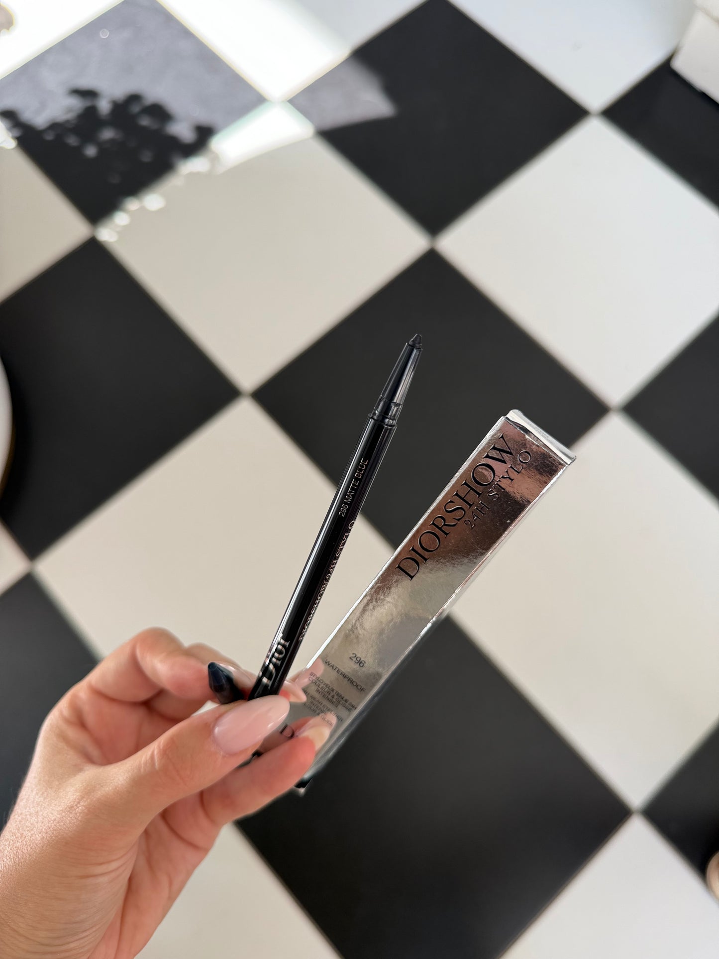DIOR Diorshow Stylo - Matte Blue
24H-Wear Waterproof Eyeliner