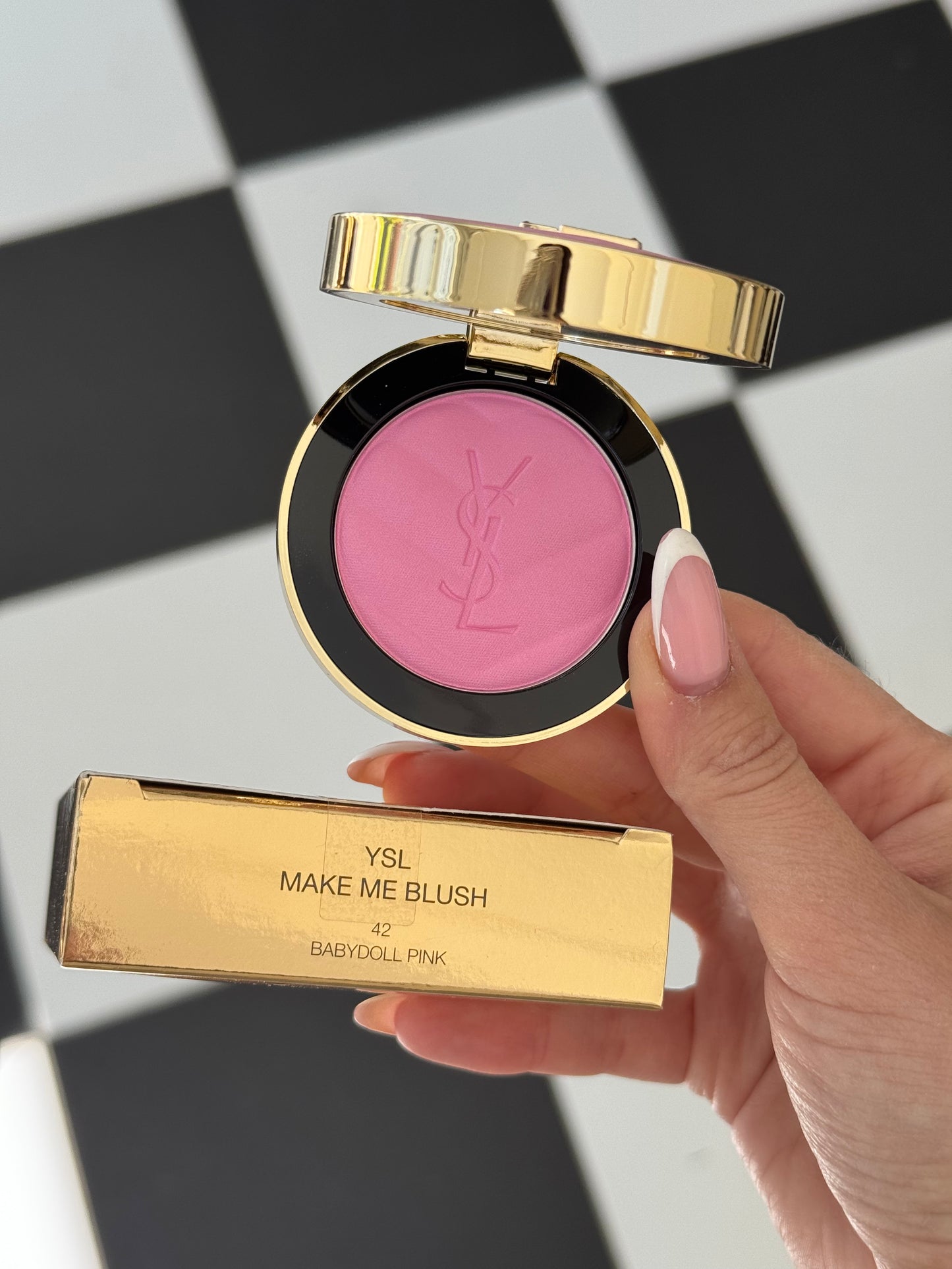YSL Make Me Blush - Bold Blurring Blush (42)