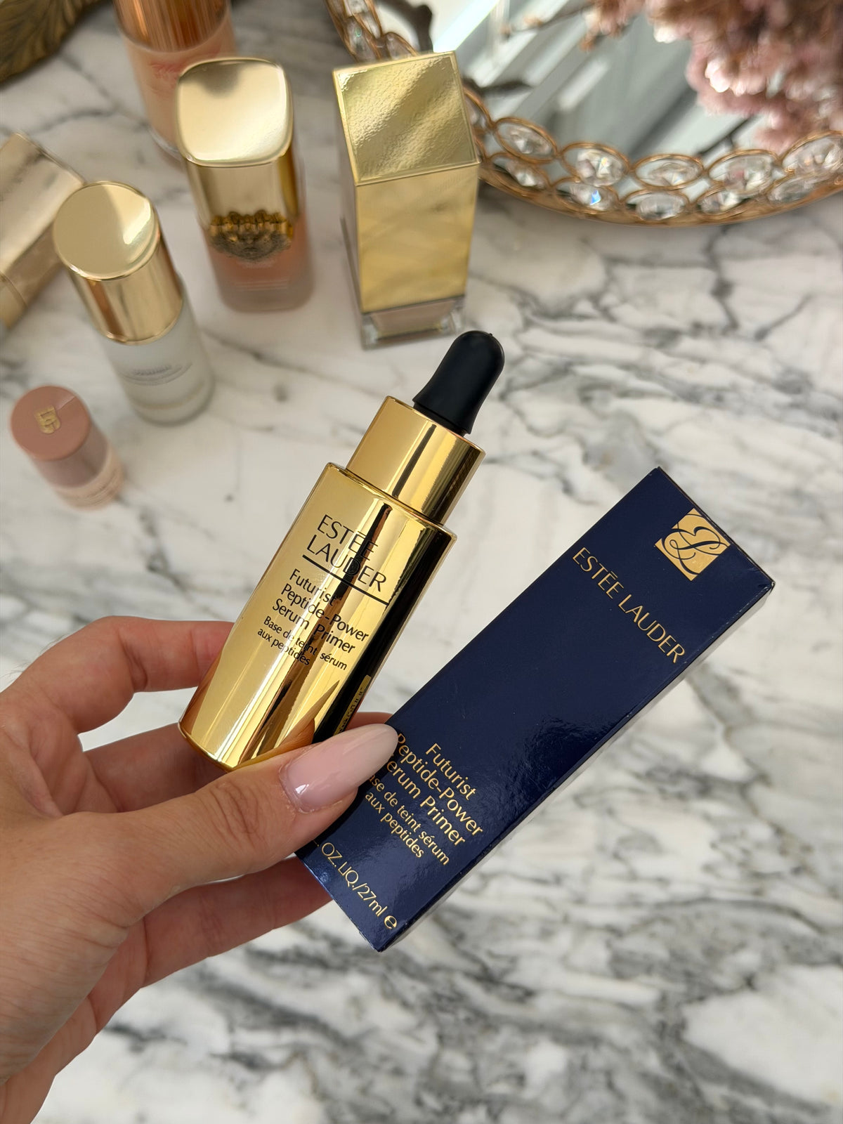 ESTÉE LAUDER Futurist
Peptide-Power Serum Primer
