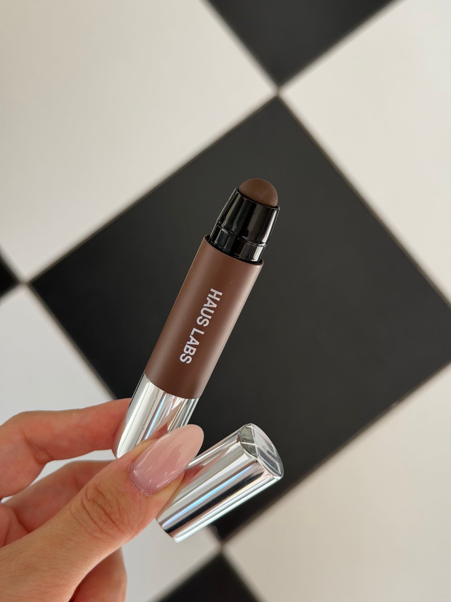 HAUS LABS 
Precision Sculpt Shaping Balm Contour - Taper