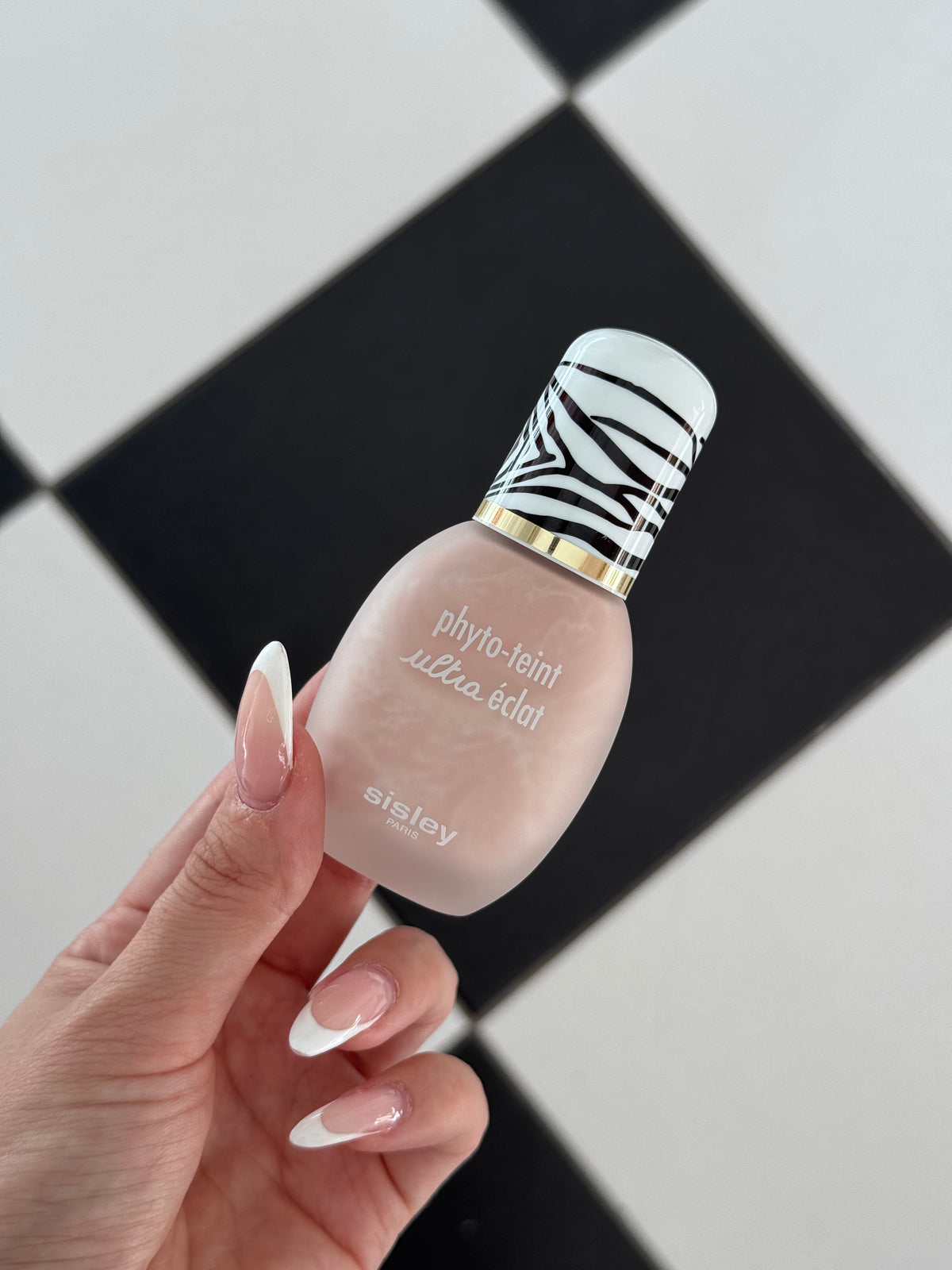 SISLEY Phyto-Teint Ultra Éclat - Oil Free Long-Lasting Foundation Anti-Pollution (1C)
