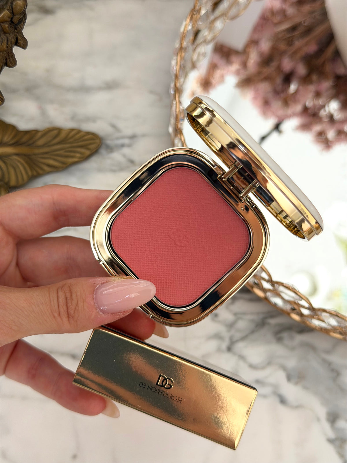 DOLCE&GABBANA
Cheek&Eyes Match - Lasting Blush & Eyshadow Powder (03)