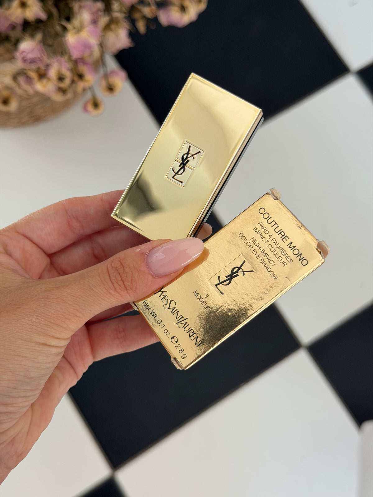 YSL Couture Mono Eyeshadow (5)
High-Impact Colour Eye