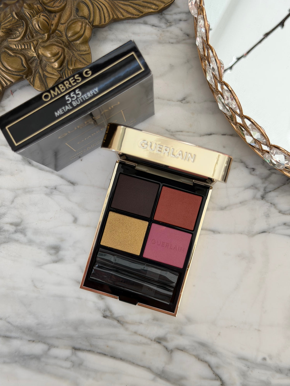 GUERLAIN Ombres G
Eyeshadow Quad
Multi-Effect, High Color & Long Wear (555)