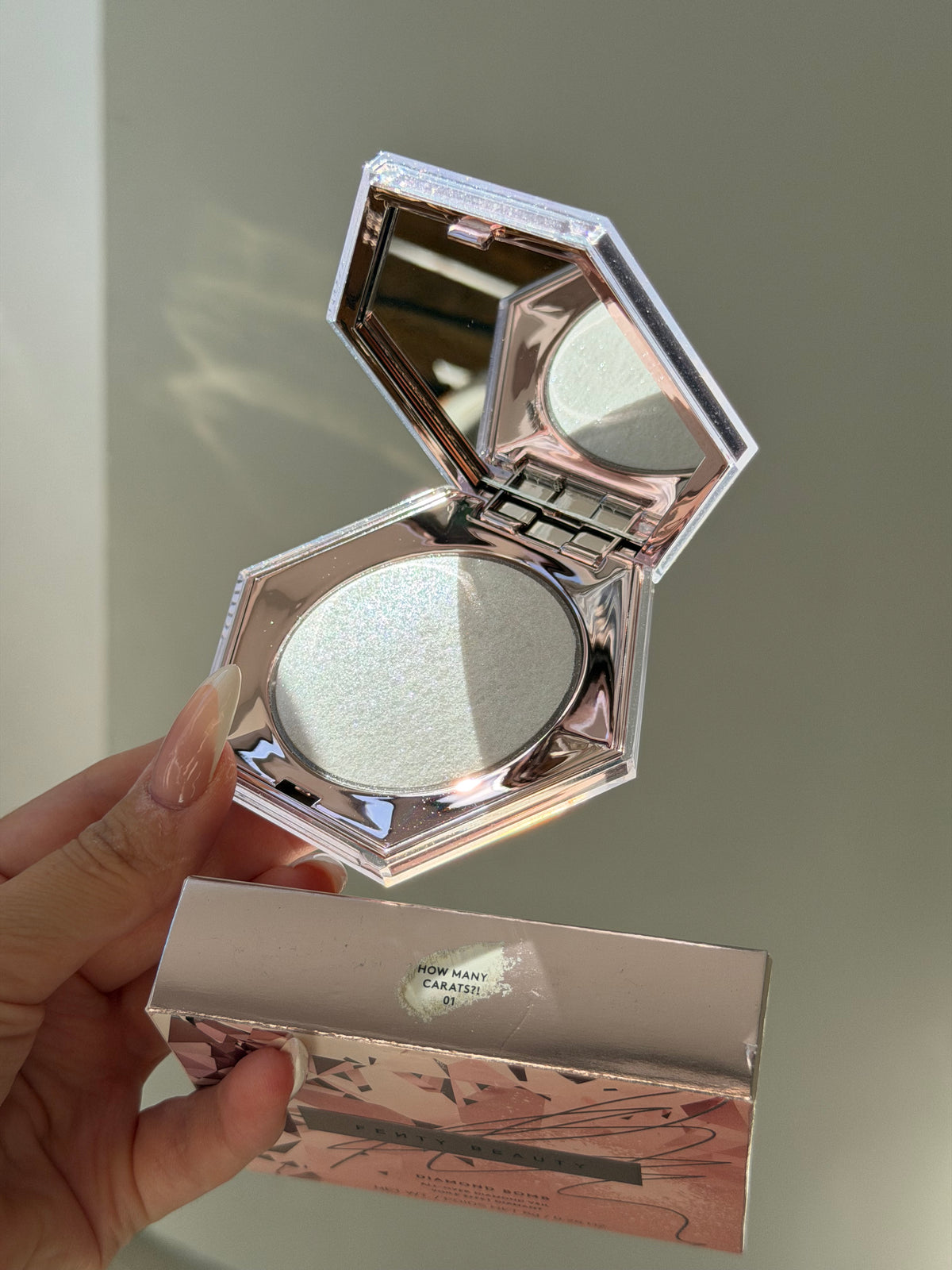 FENTY BEAUTY Diamond Bomb All-Over Diamond Veil Highlighter - How Many Carats?!