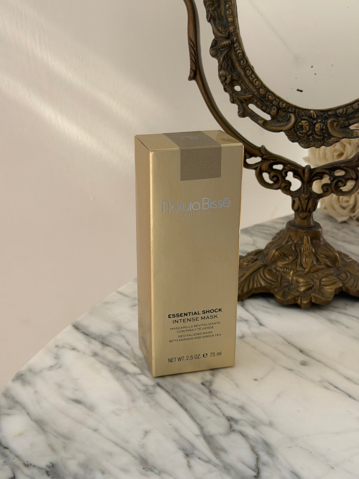 NATURA BISSĒ Essential Shock Intense Revitalizing Mask (with ananas and green tea)